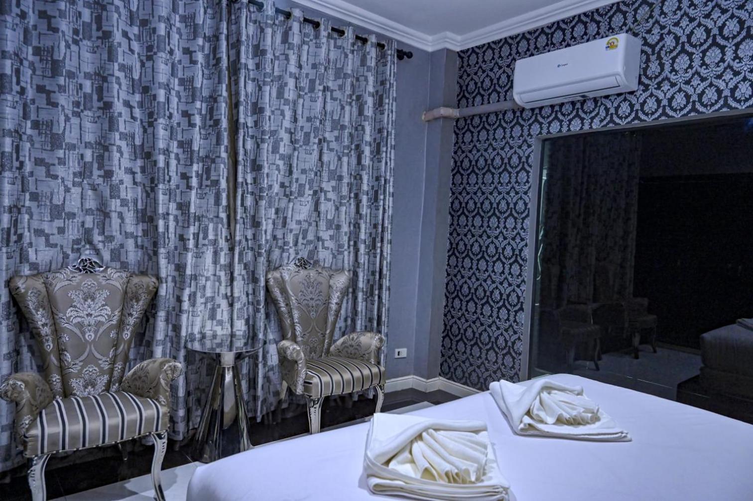 Le Manate Hotel 3*
