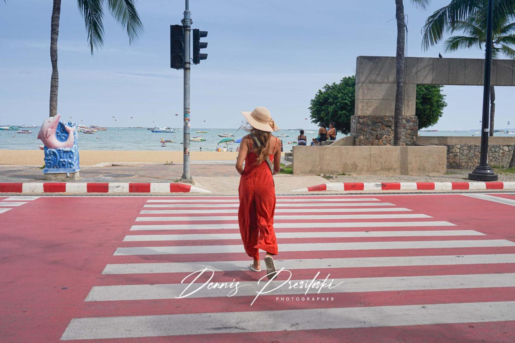 Apartment Edge Seaview Pattaya