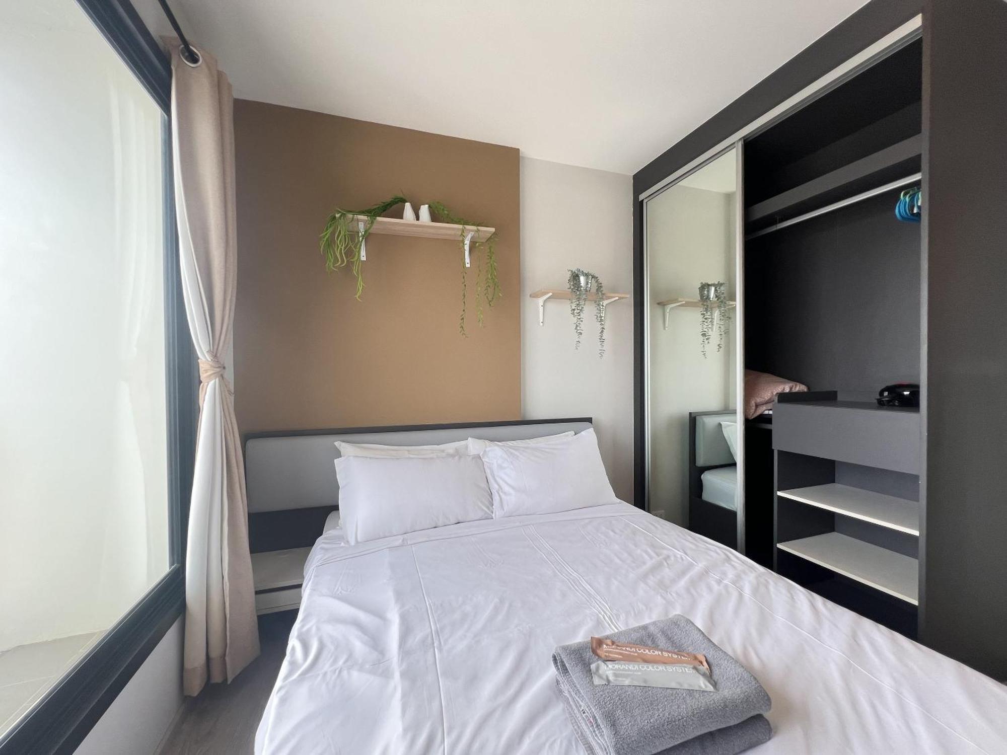 Aparthotel The Base By Mickey Pattaya