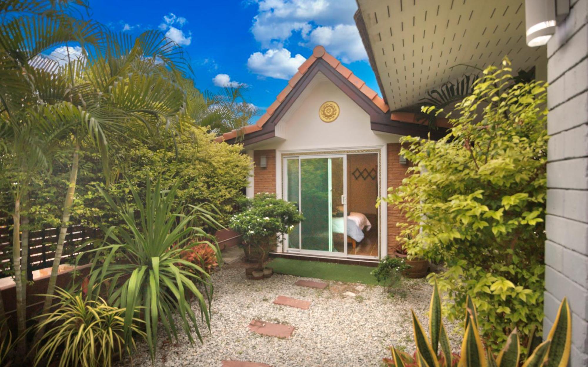 C Near Walking Street Electricity Included Villa