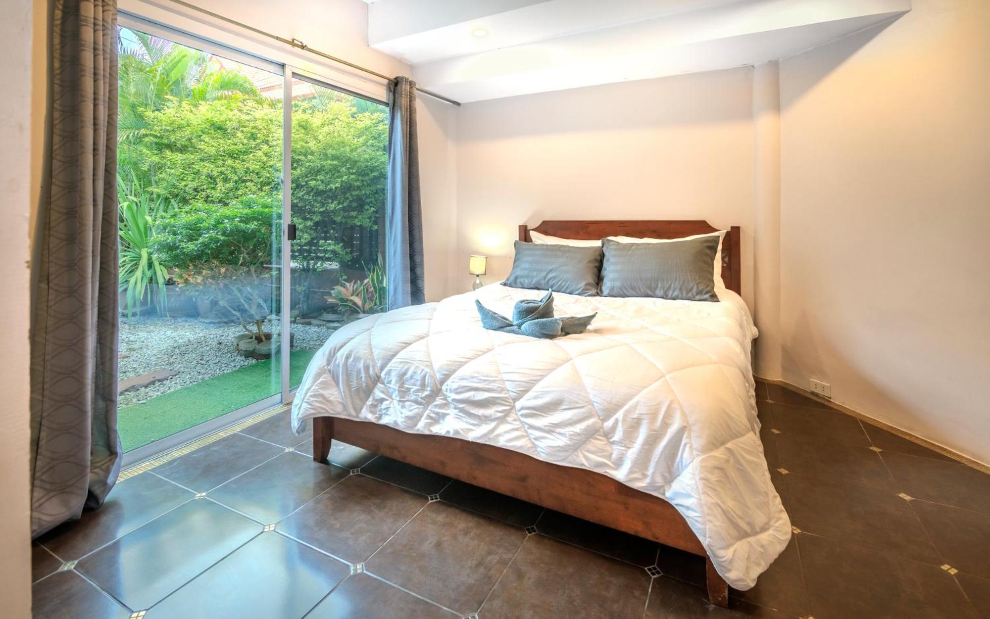C Near Walking Street Electricity Included Villa *