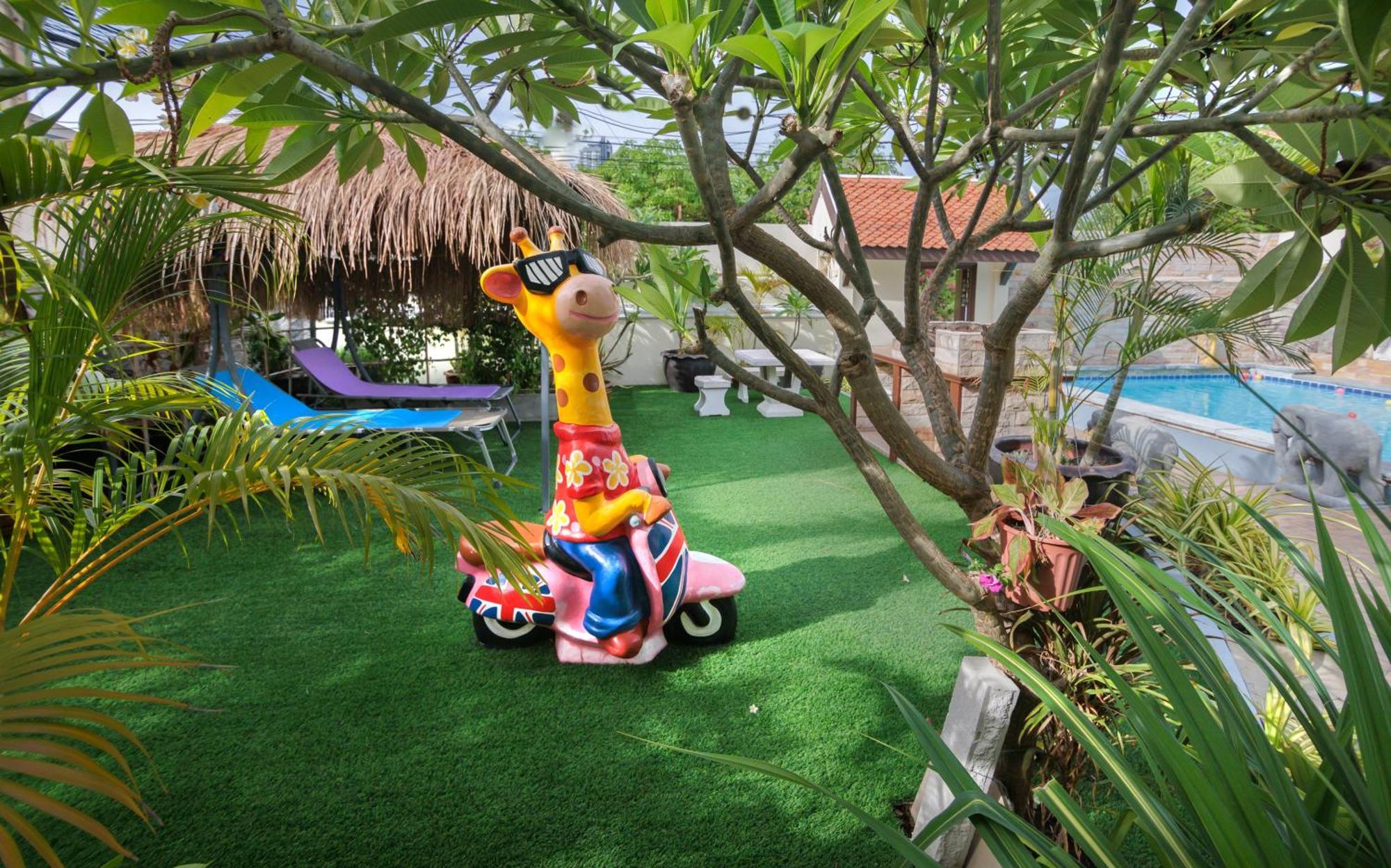 V Near Walking Street Electricity Included Villa *
