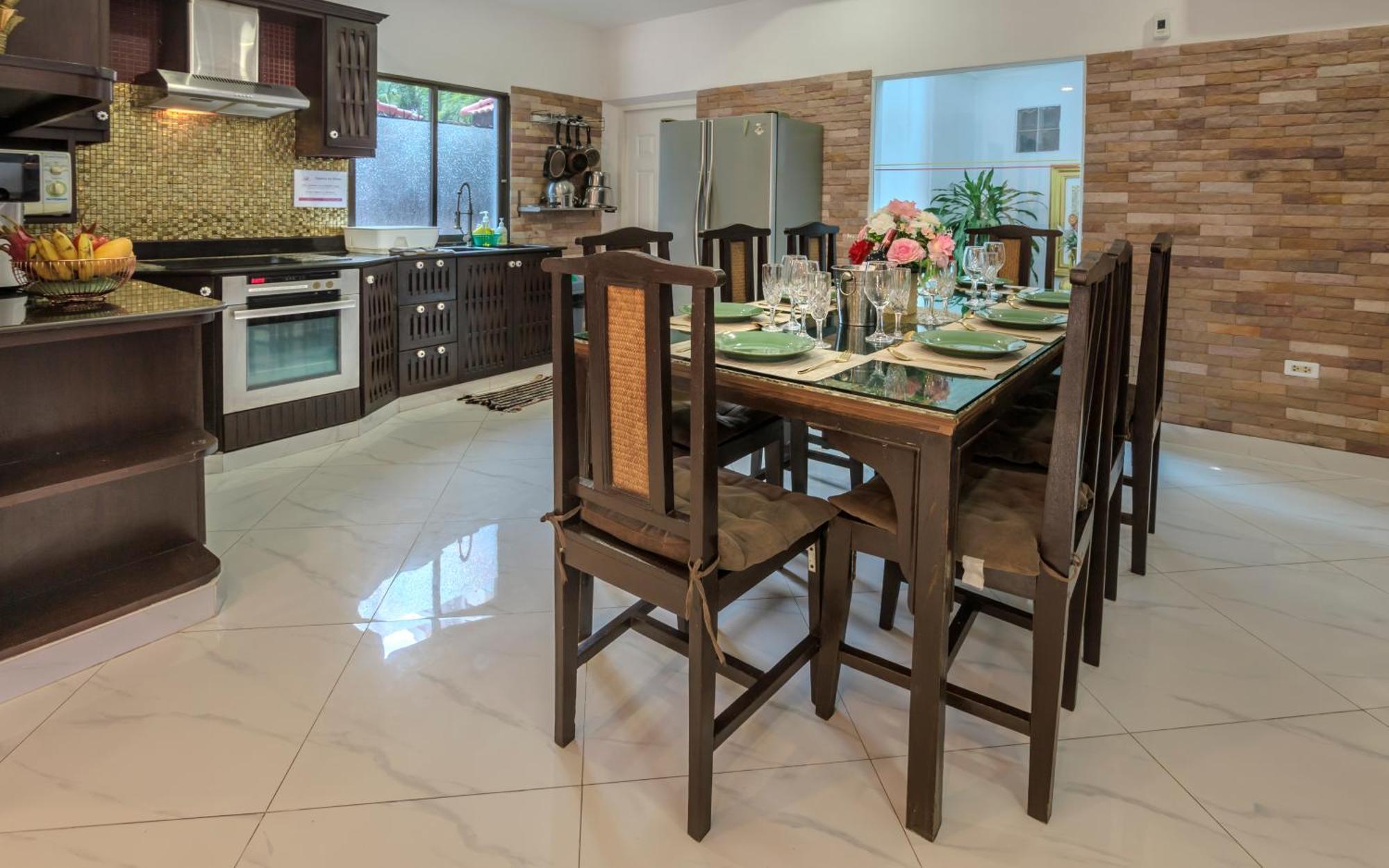 Madee Near Walking Street And Beaches