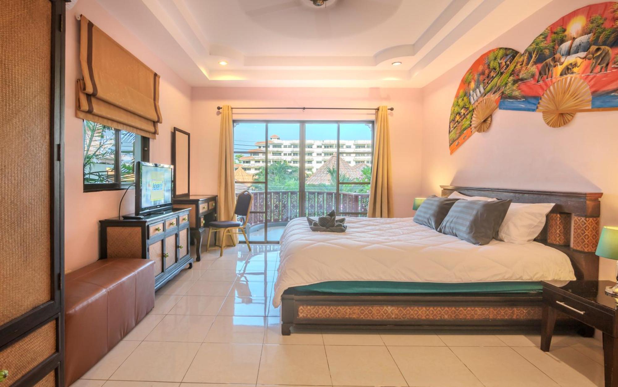 Madee Near Walking Street And Beaches