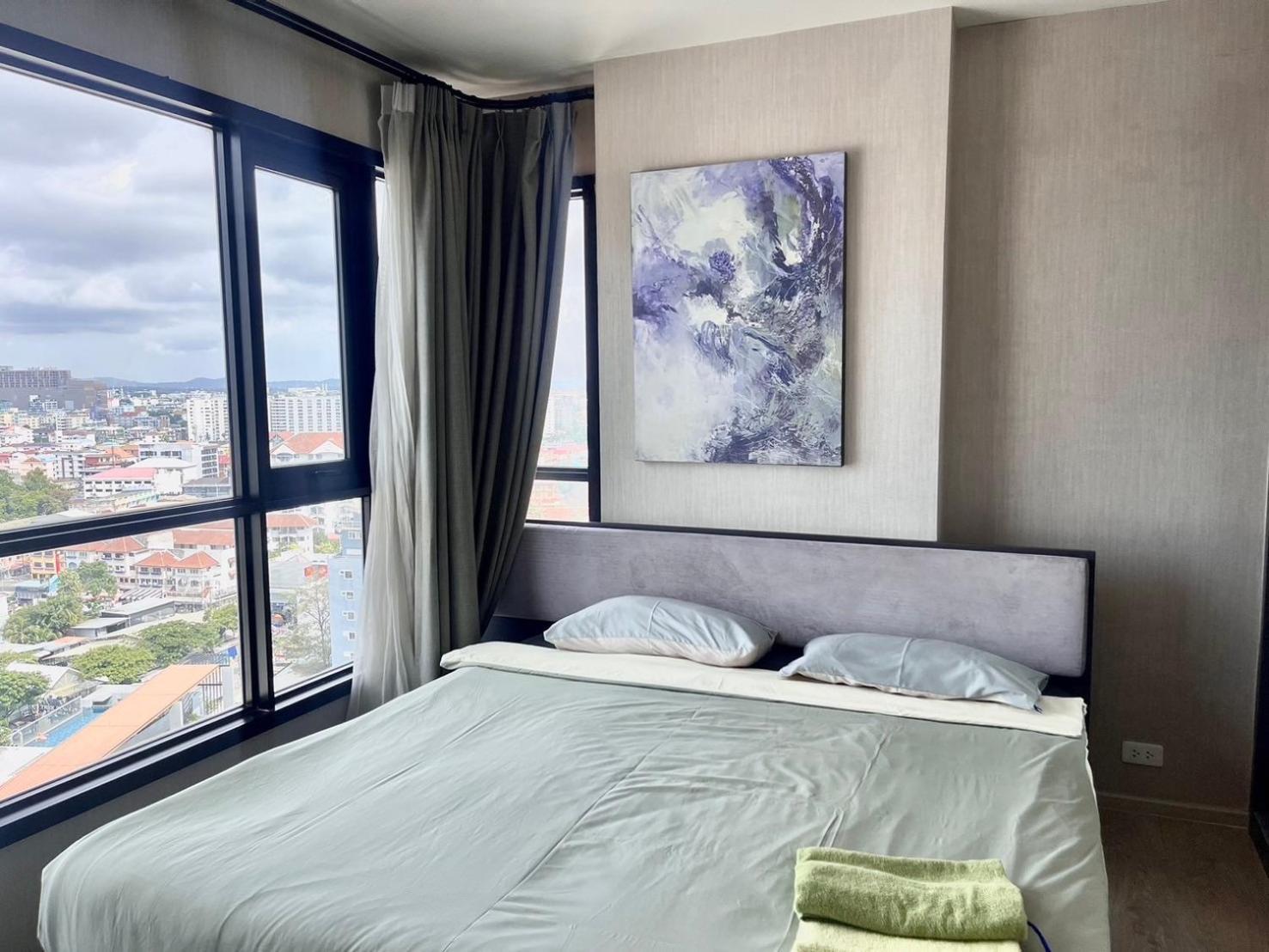 Apartment The Base Pattaya