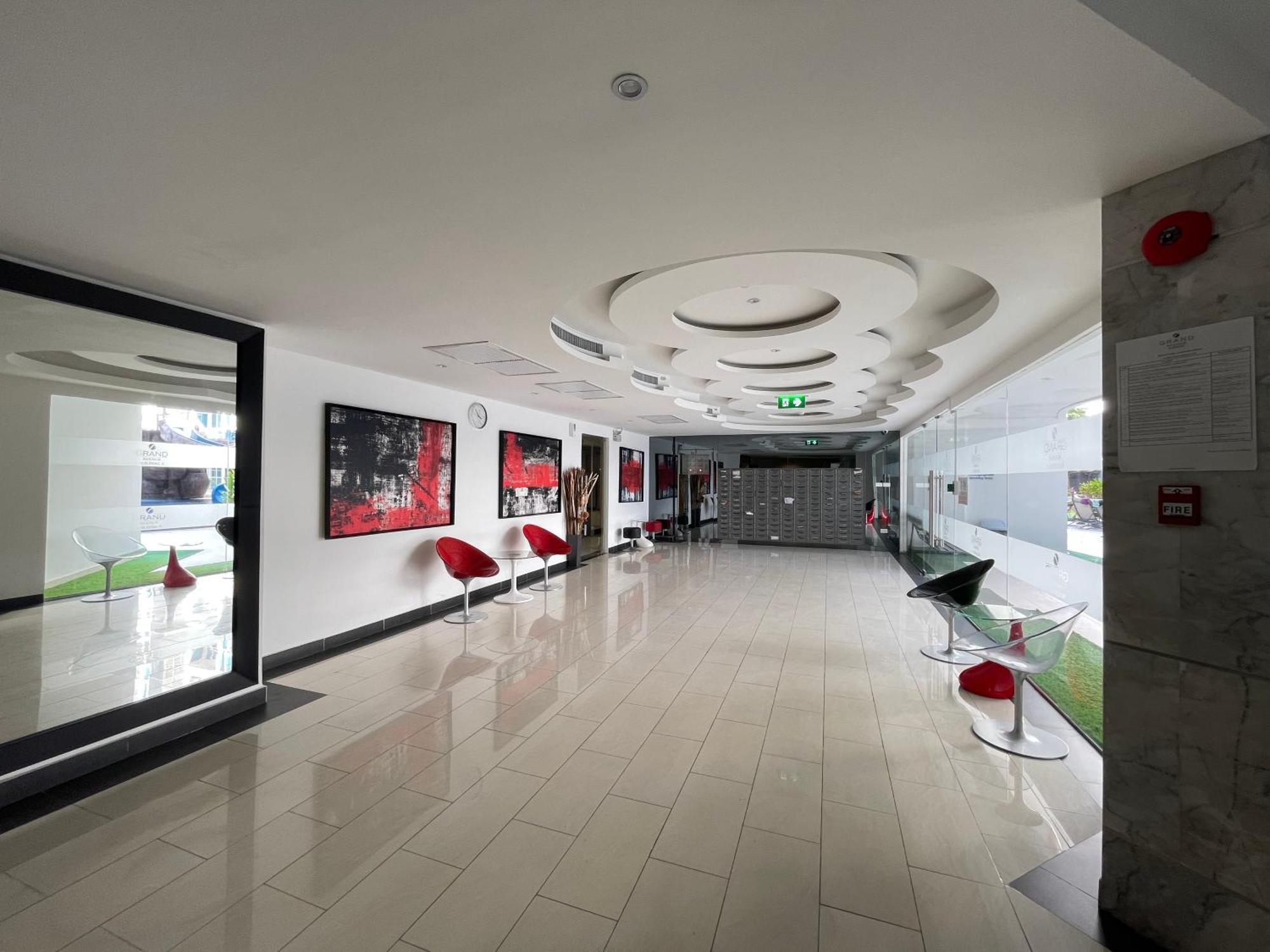 Apartment Grand Avenue芭提雅市中心近海滩近购物中心 Pattaya