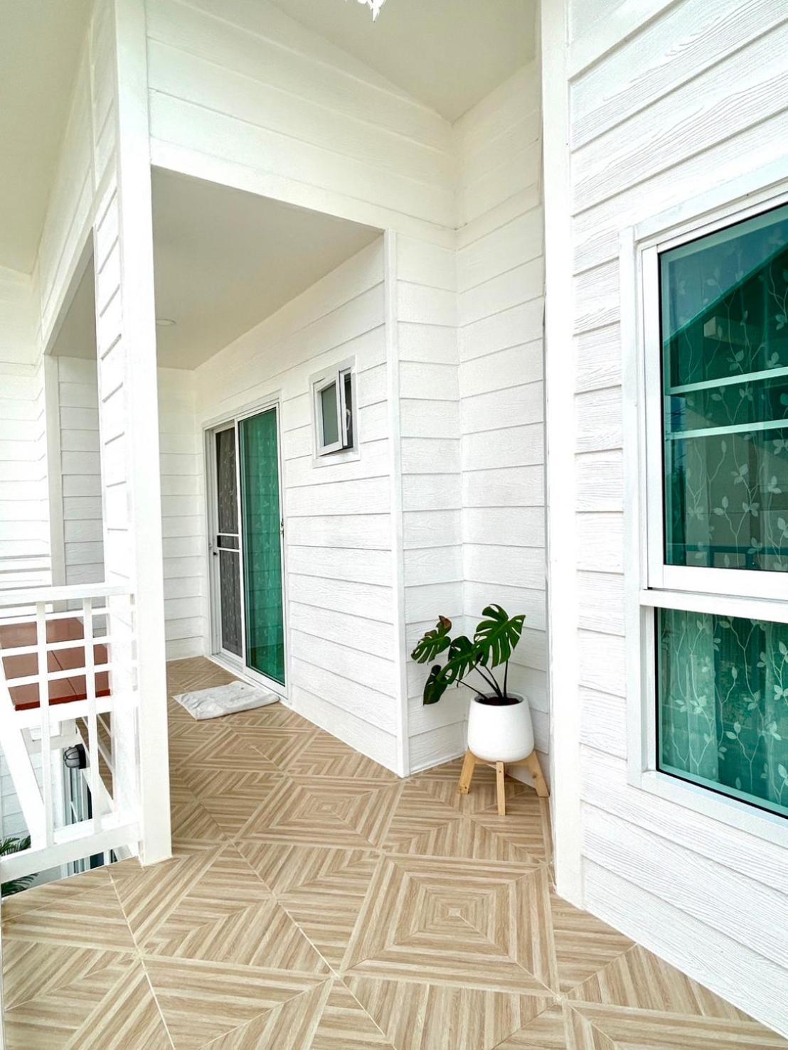 White House In 3bedroom *