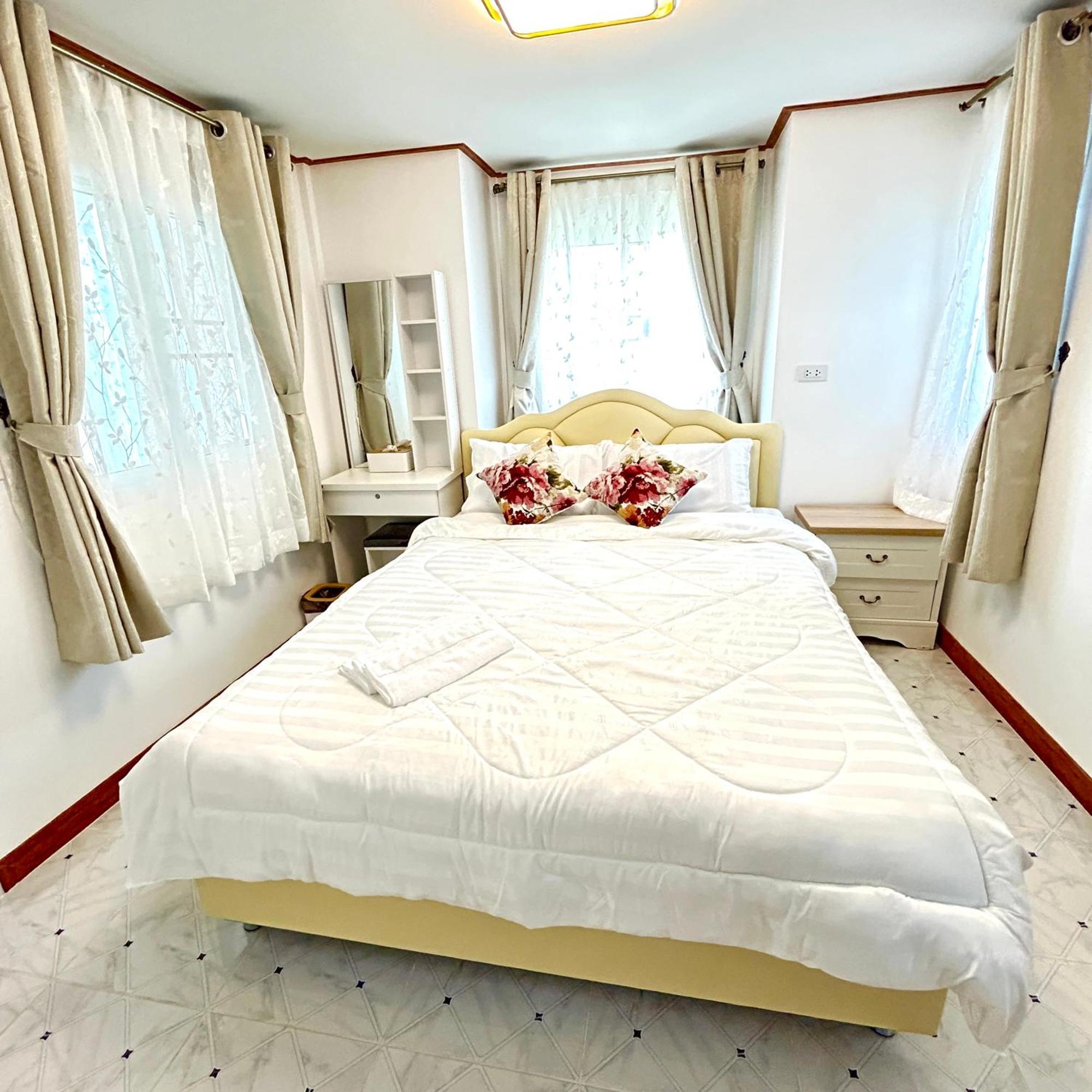 White House In 3bedroom * Pattaya