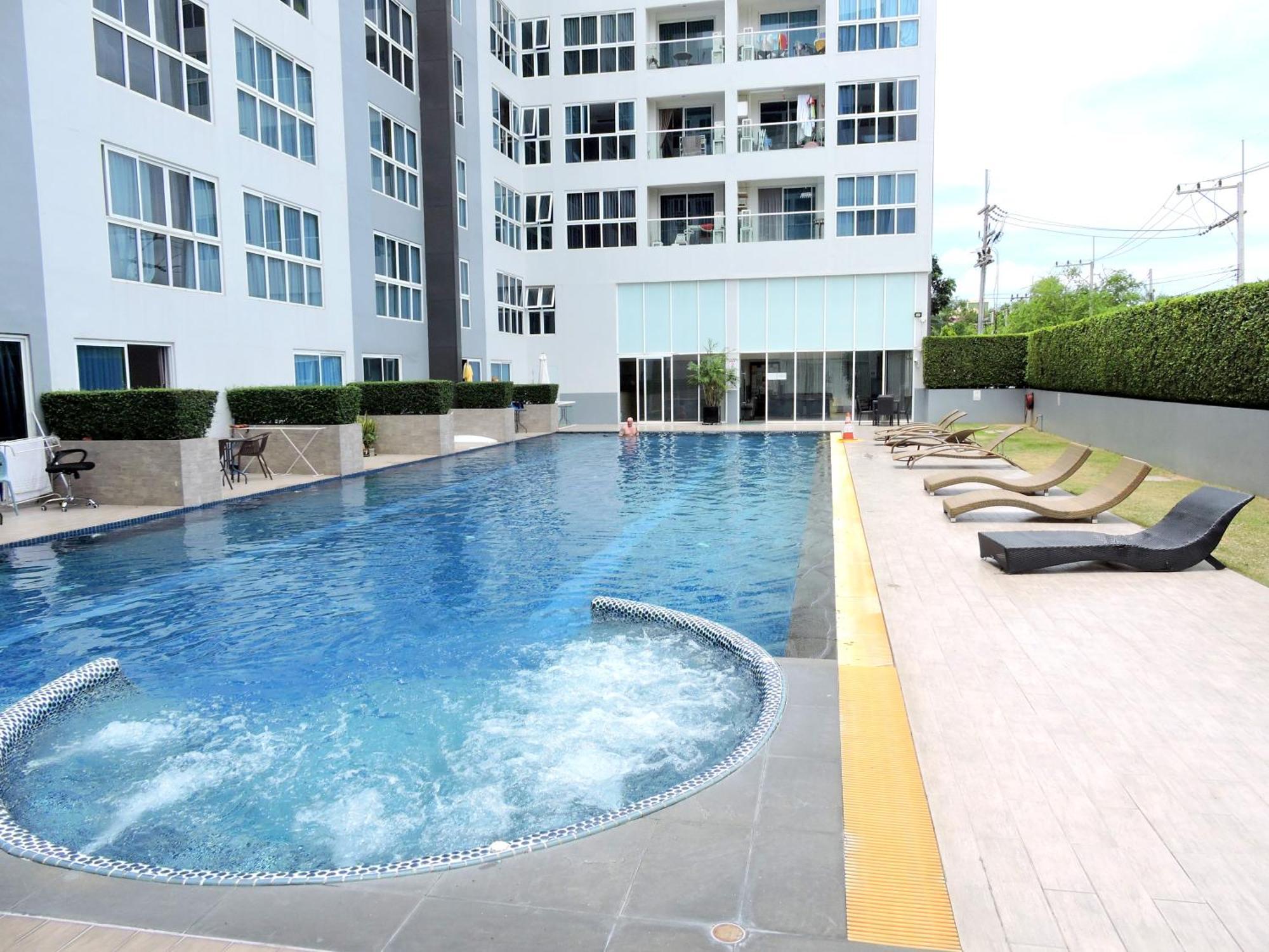 Novana - Jacuzzi - Pool - Sauna - Gym * Pattaya