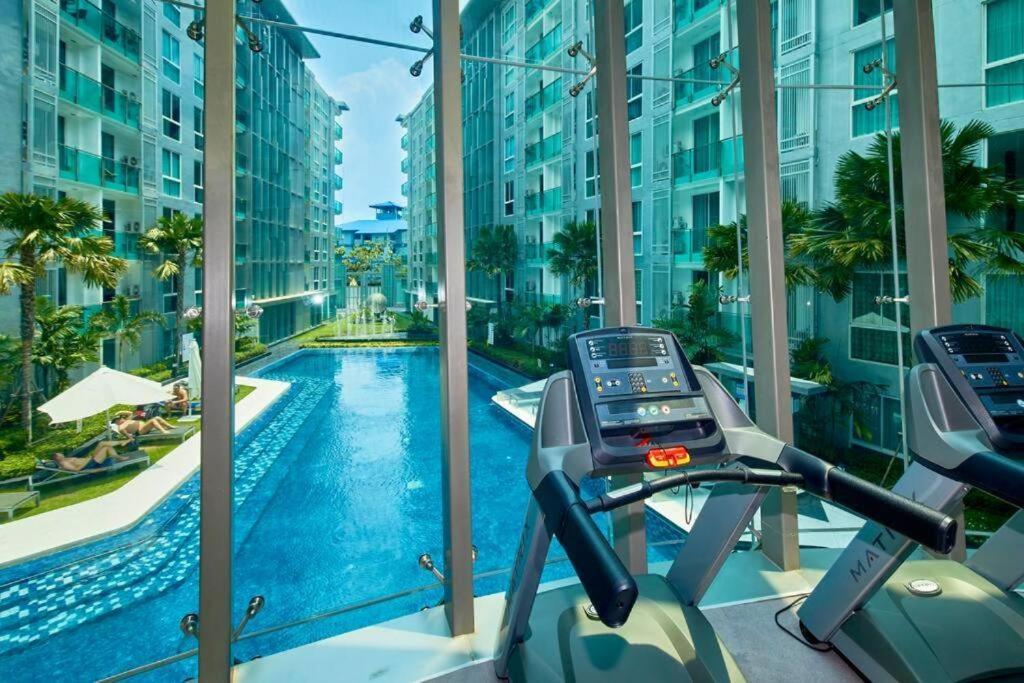 Center * Pattaya