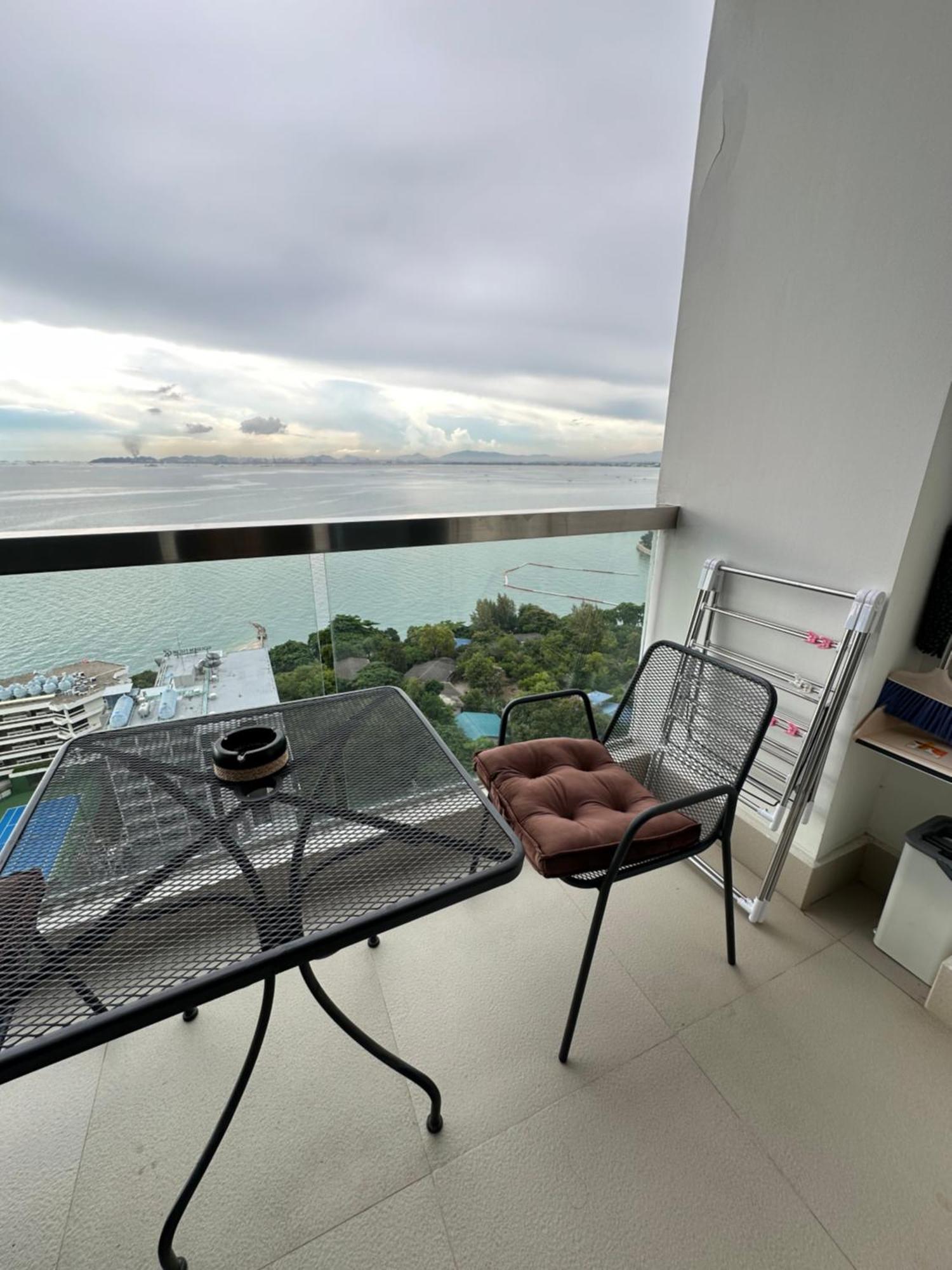 The Palm Wongamat 21 Apartment *