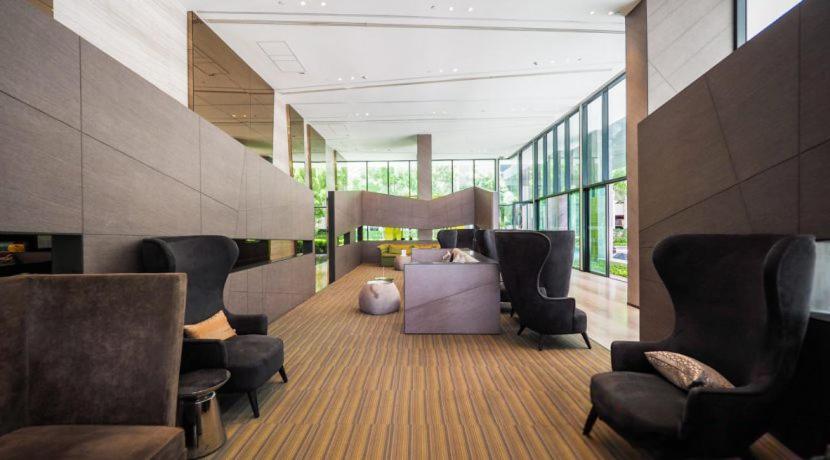 Kaws Theme Modern 1br - High Floor Seaview Apartment *
