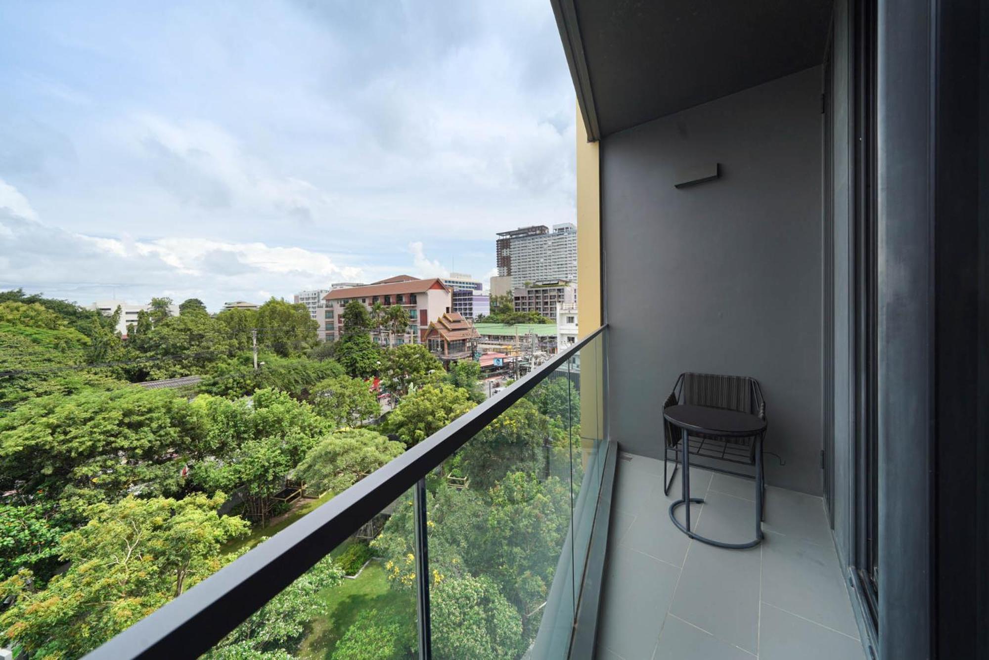 Edge 2bdrm Balcony View