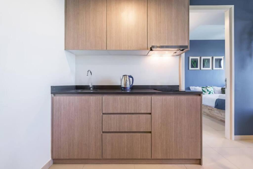 Unixx Sea View Hight Fl Apartment