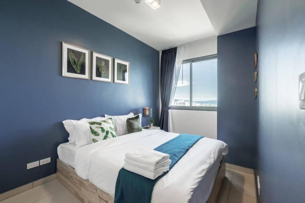 Apartment Unixx Sea View Hight Fl Pattaya