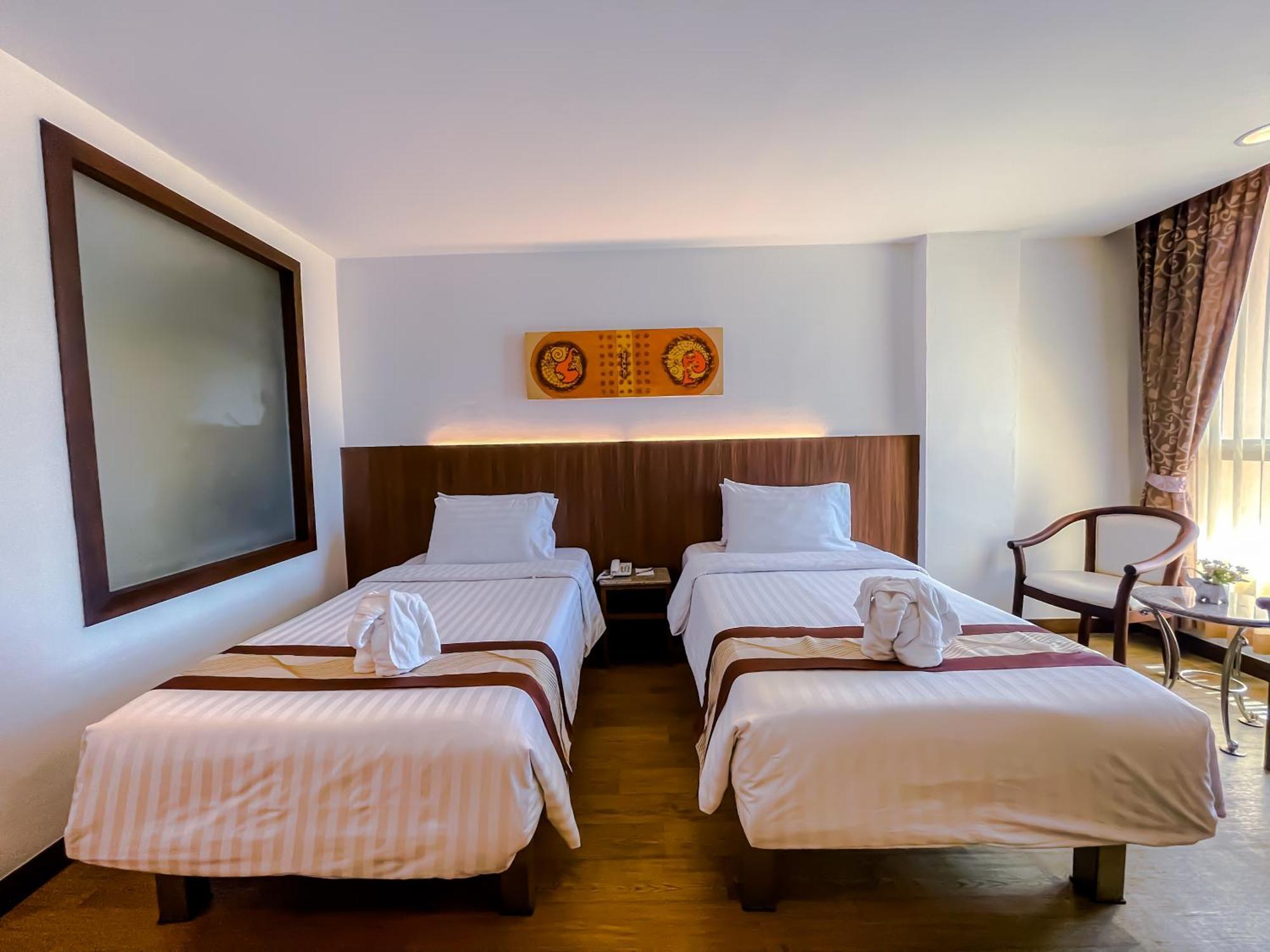 Eastern Grand Palace 4* Pattaya