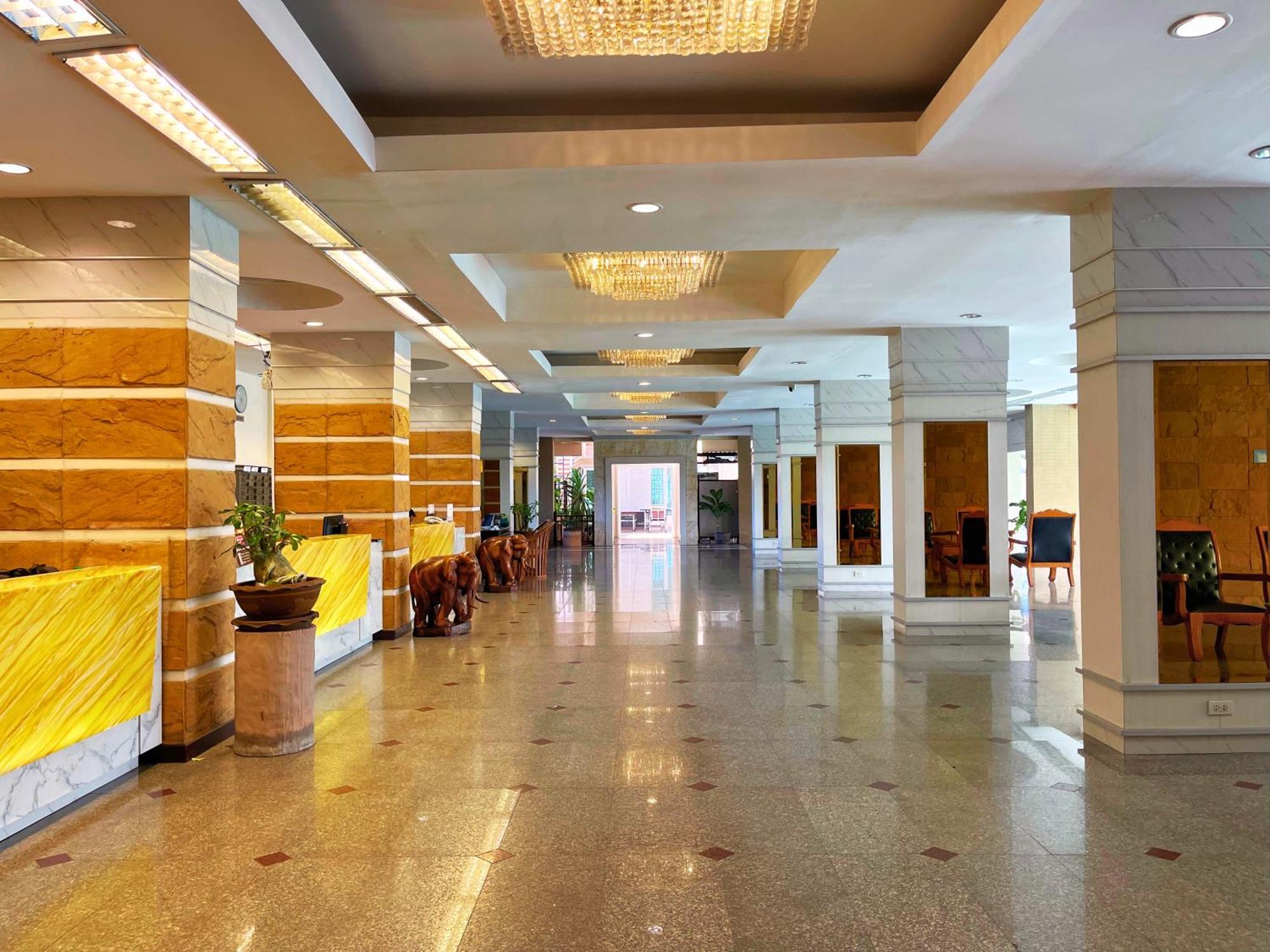 Eastern Grand Palace Hotel Pattaya