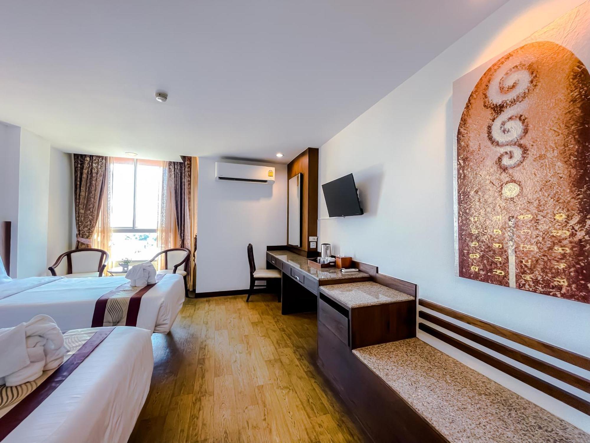 Eastern Grand Palace 4*