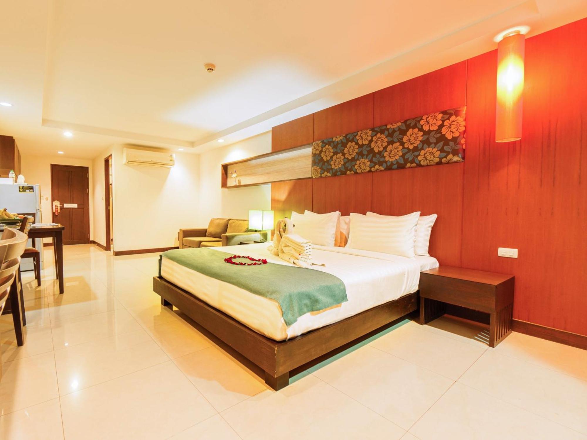 Hotel Tycoon Walking Street Pattaya