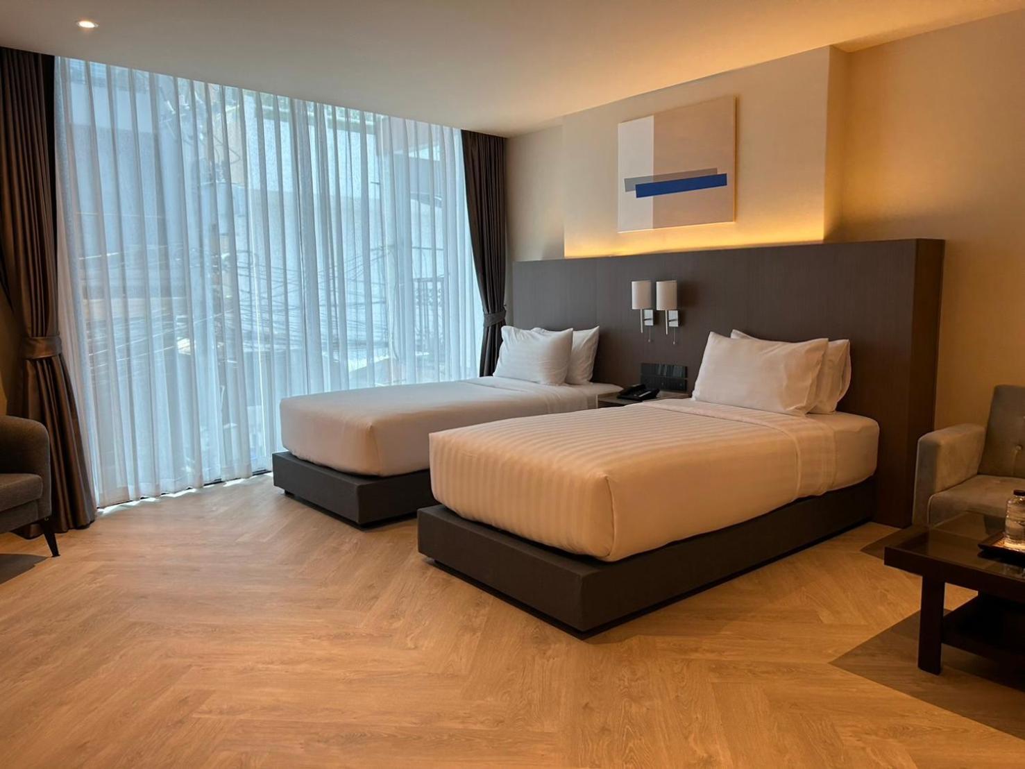 The One Cozy Living Hotel