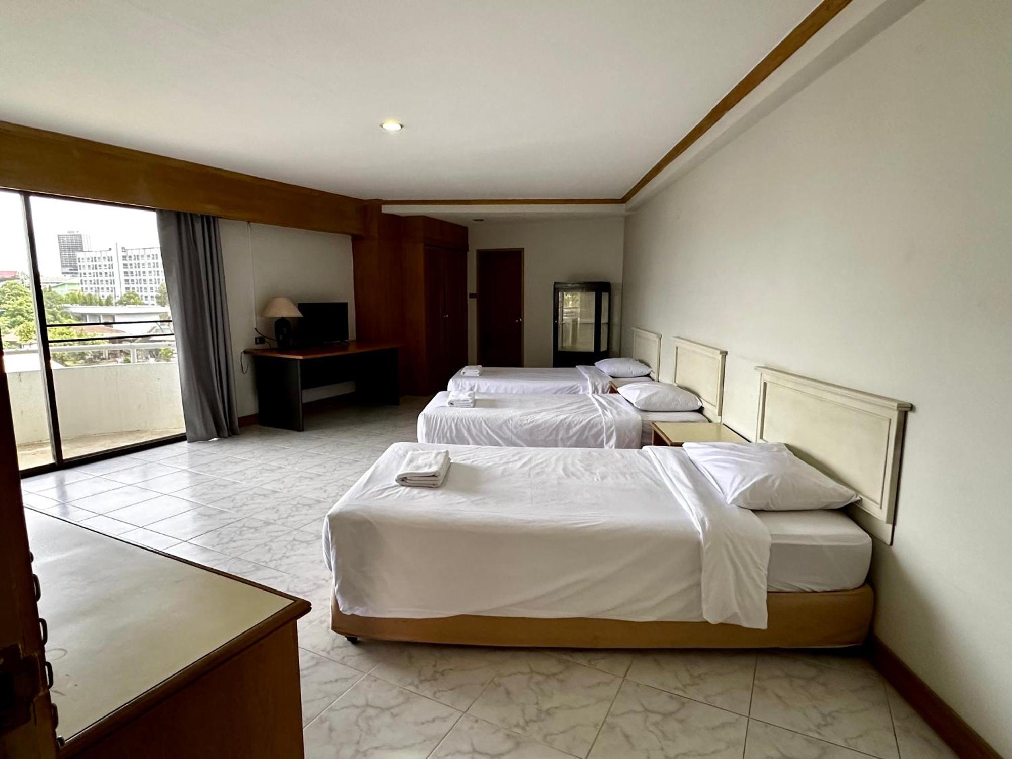 Garden Paradise Hotel