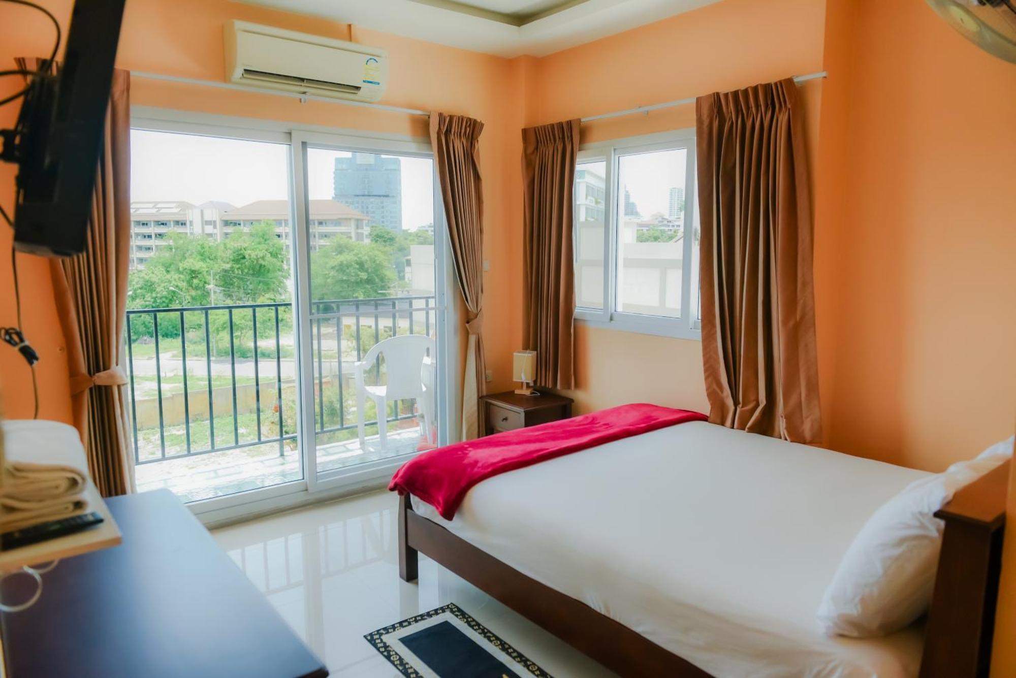 Patumnak Hotel