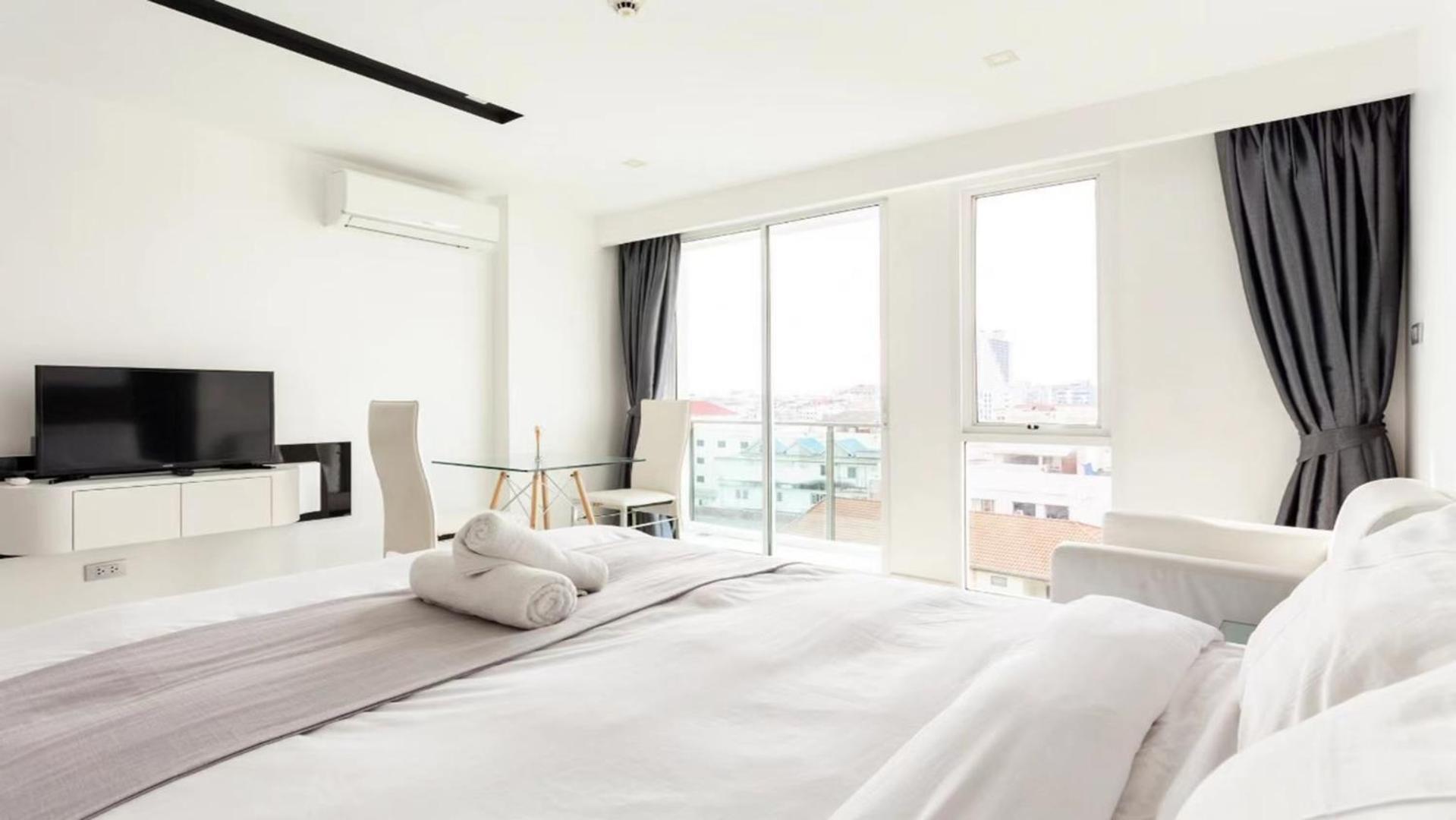 Center By K * Pattaya