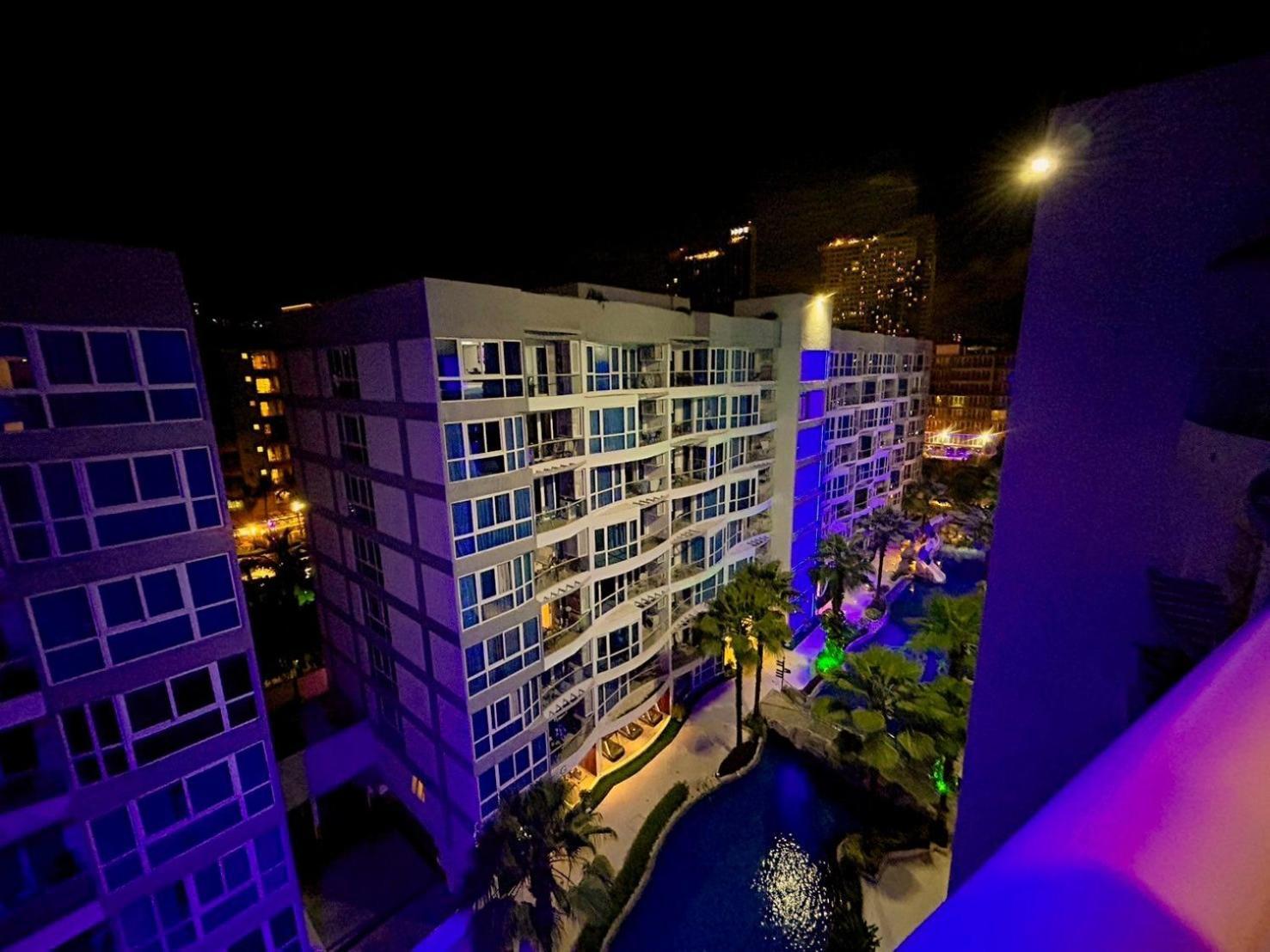 Grand Avenue Pattaya