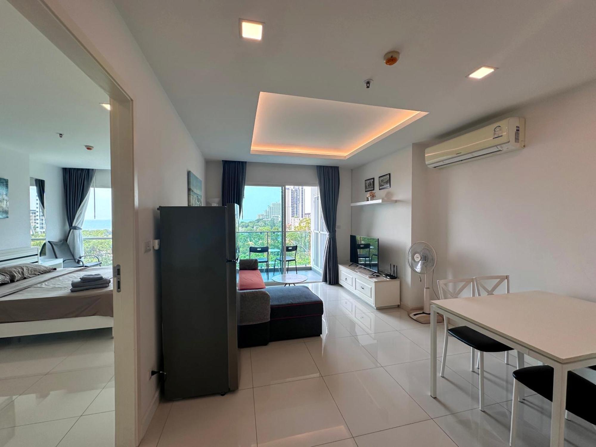 One Tower 1 Bed 84 By Thaiminatorpattaya * Pattaya