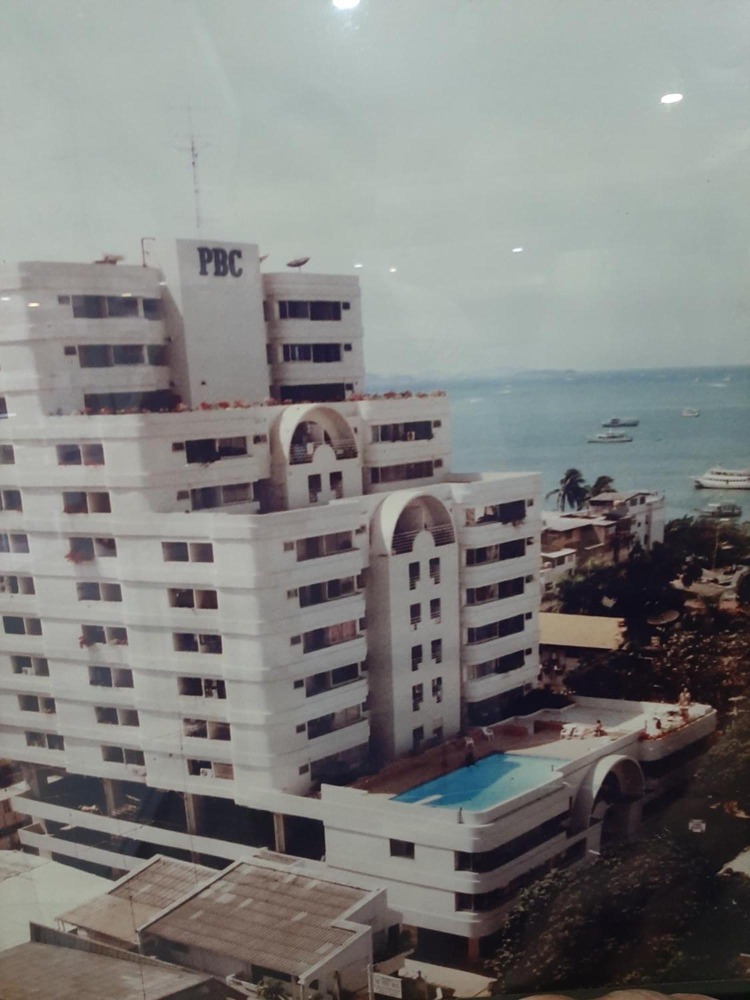 Luxury 9 Floor