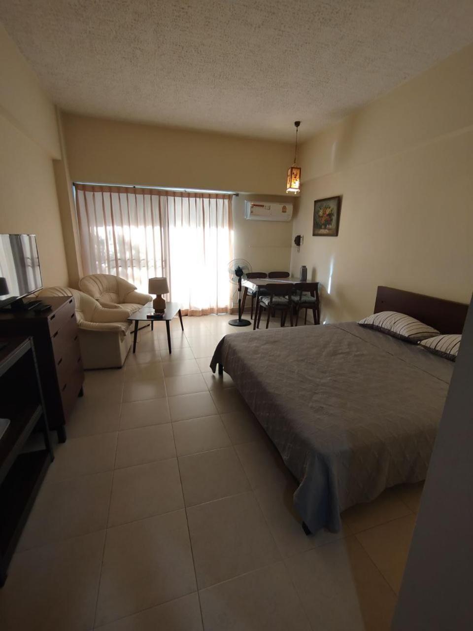 Apartment At Jomtien Condotel Pattaya