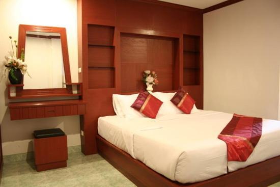 Selina Place Hotel