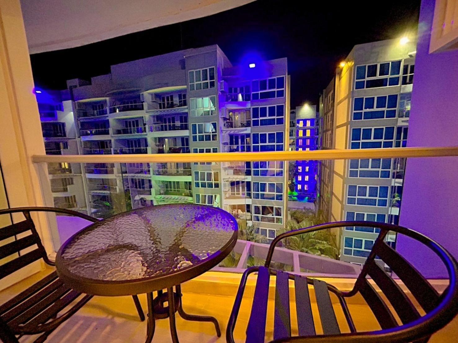 Grand Avenue Pattaya