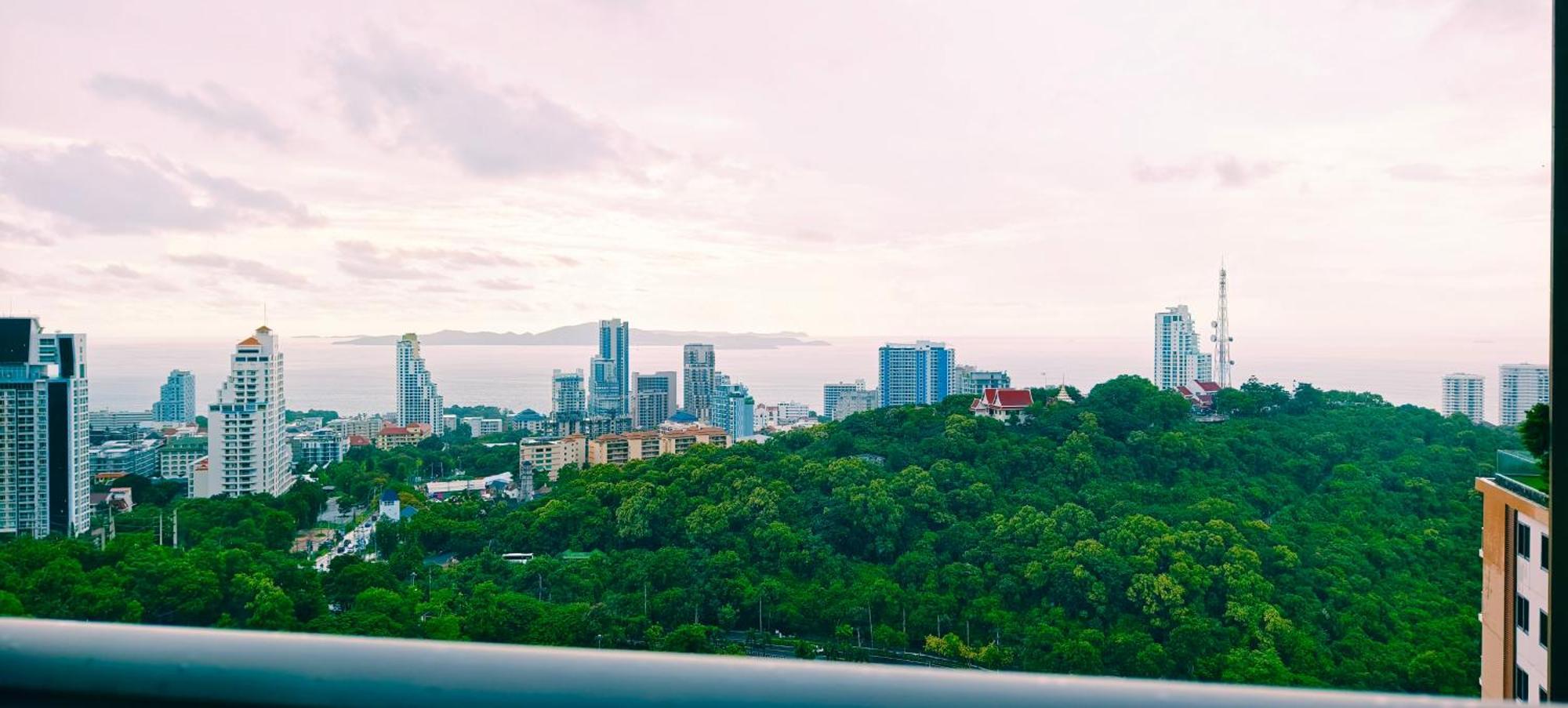 South Delux View Near Walking Street Apartment *