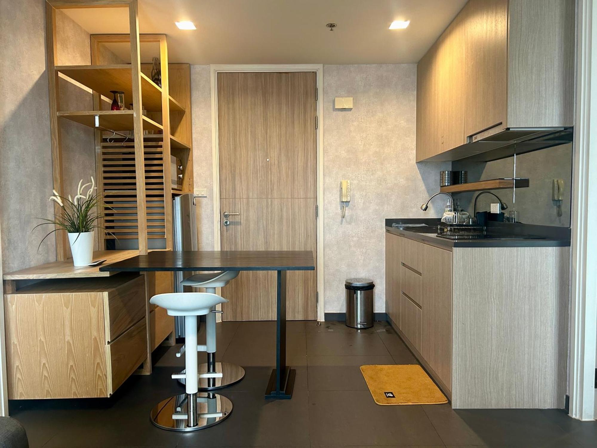Aparthotel Unixx High Floor Seaview Double Bedroom Pattaya