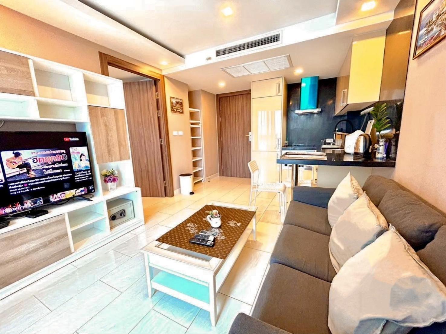 Grand Avenue Apartamento Pattaya