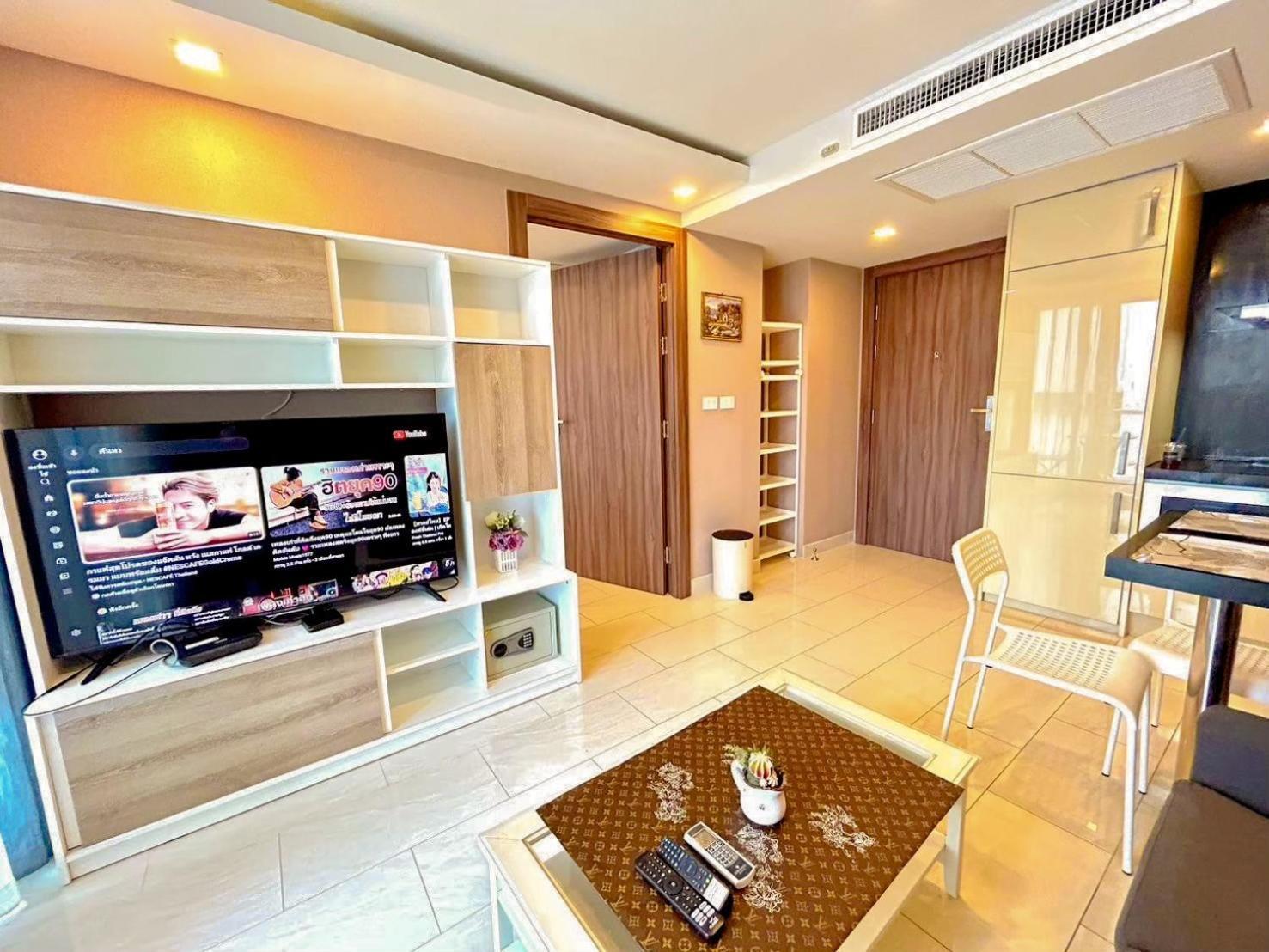 Grand Avenue Apartment Pattaya