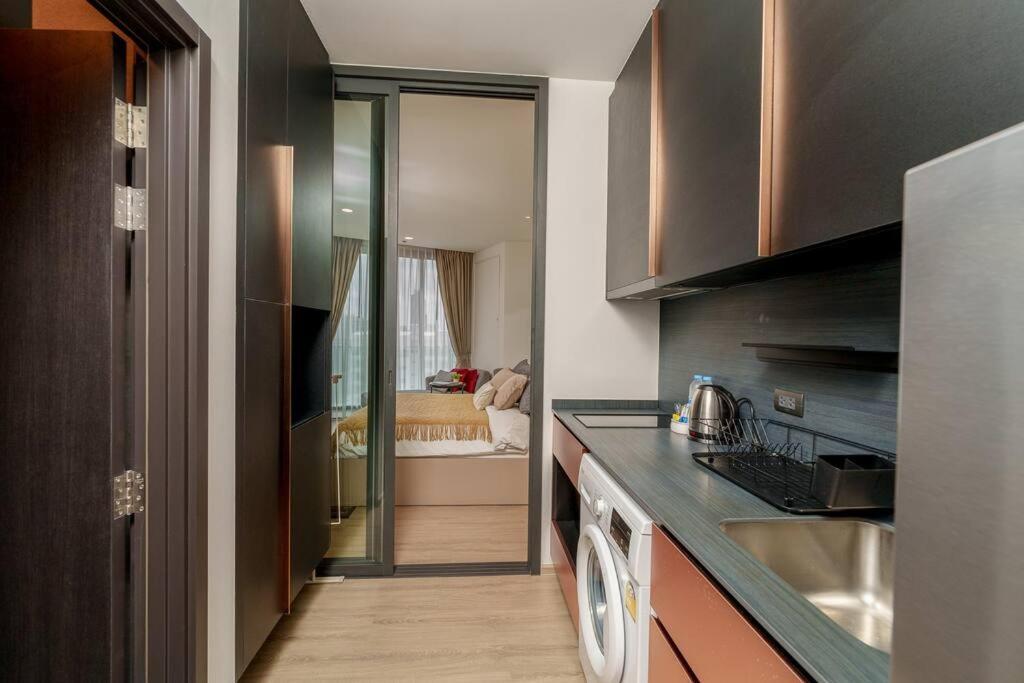 Apartment Edge #171