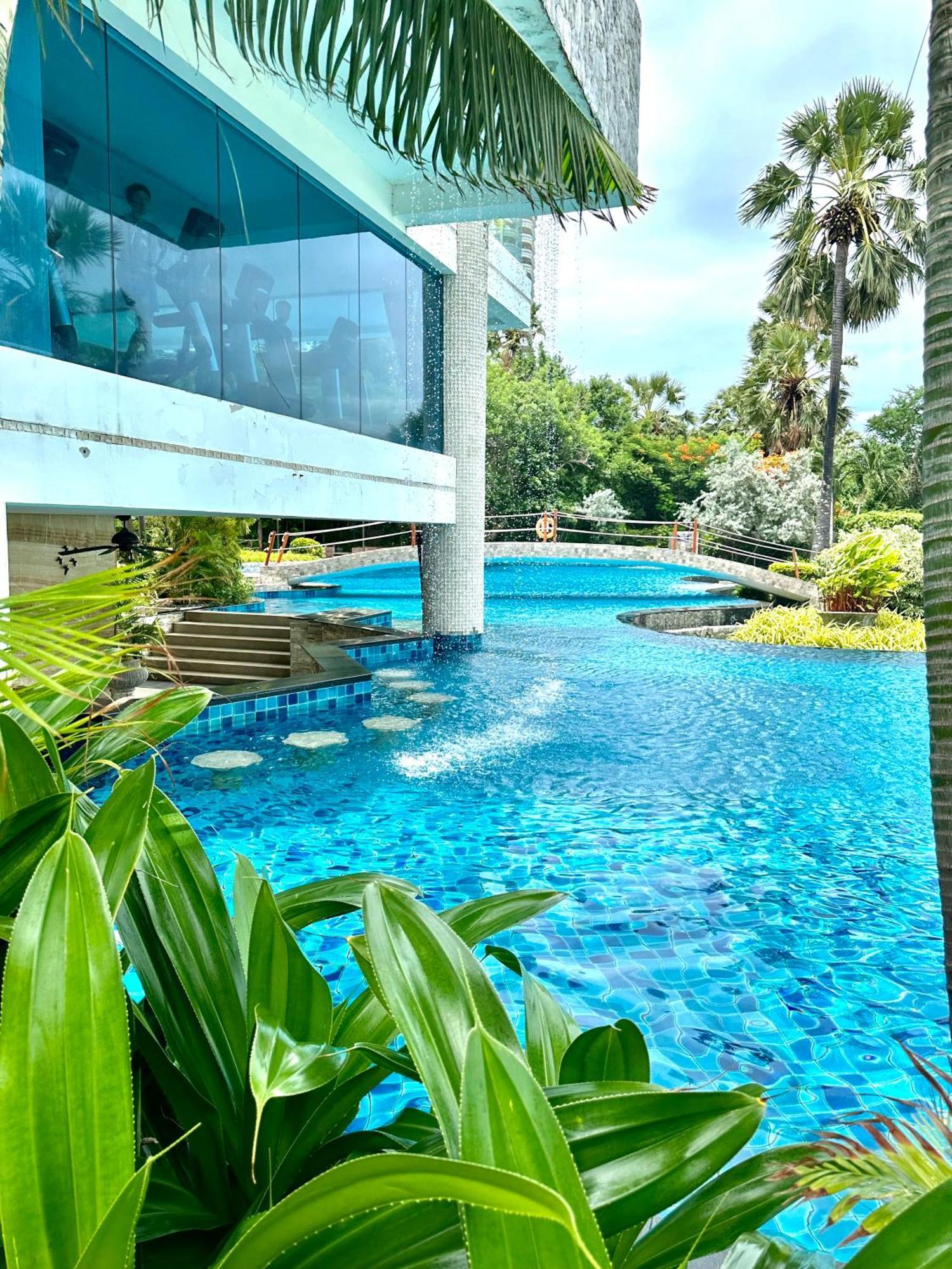 The Palm Wongamat 22 *