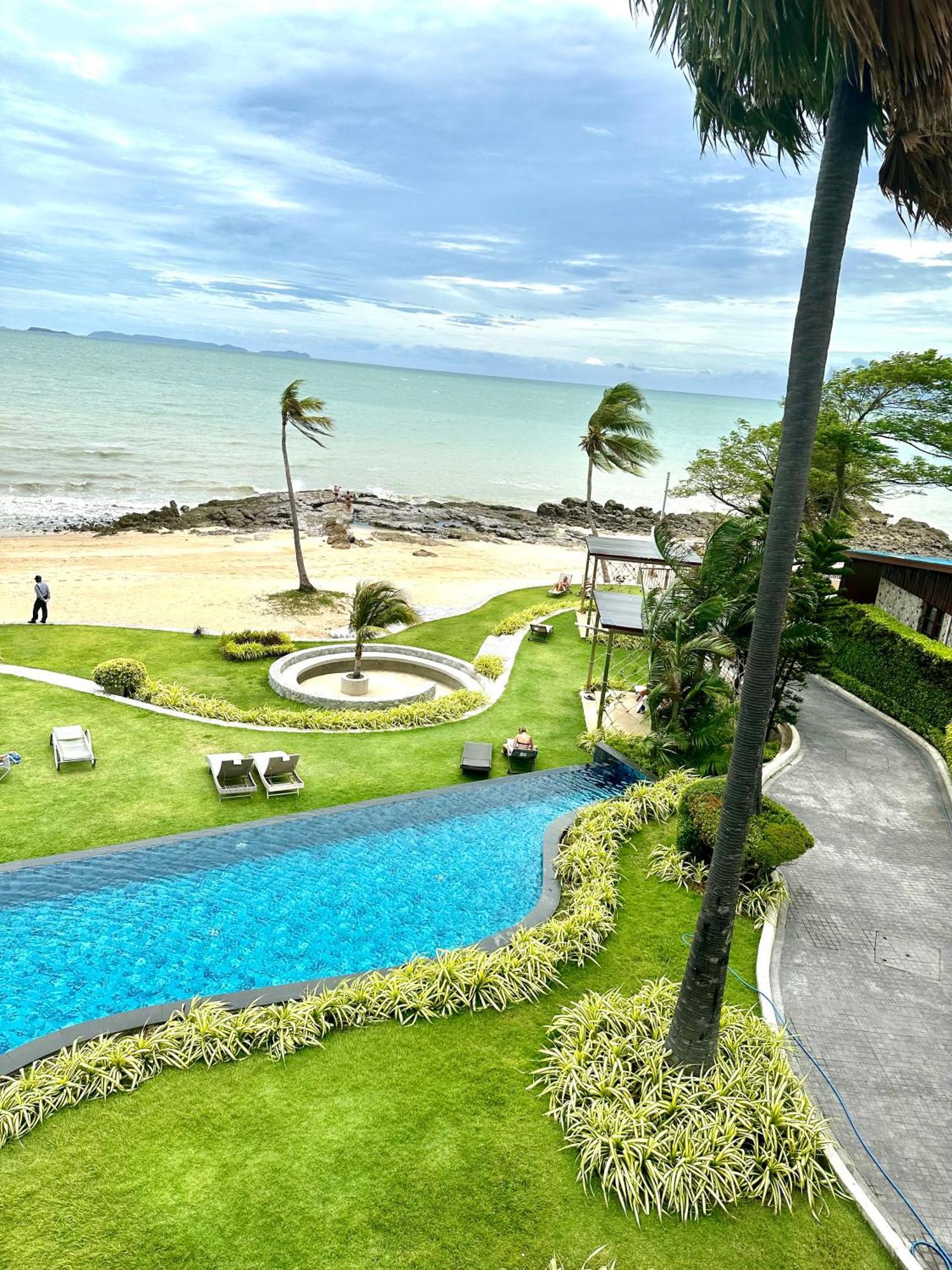The Palm Wongamat 22 *