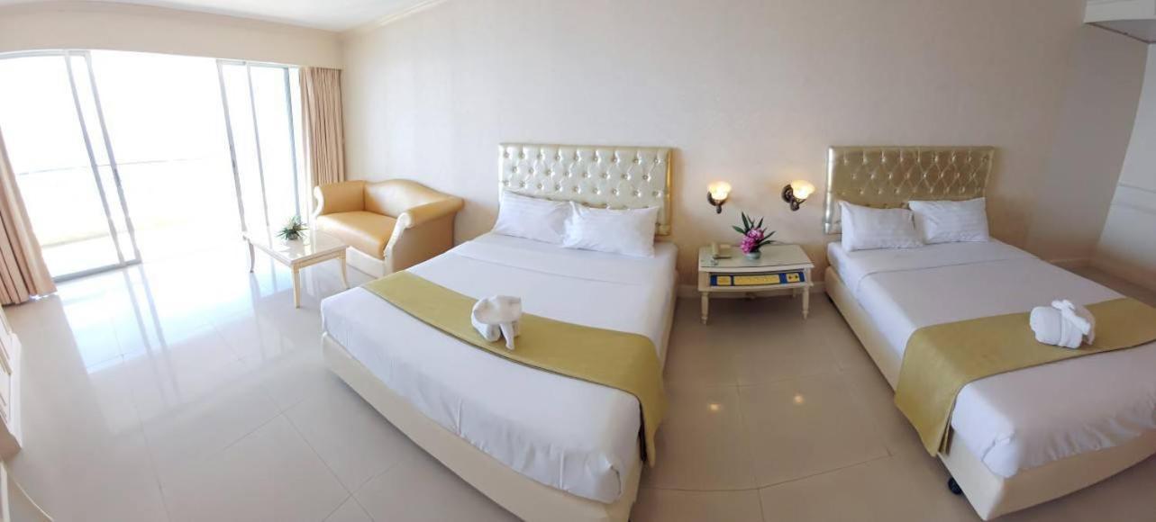 Adriatic Palace