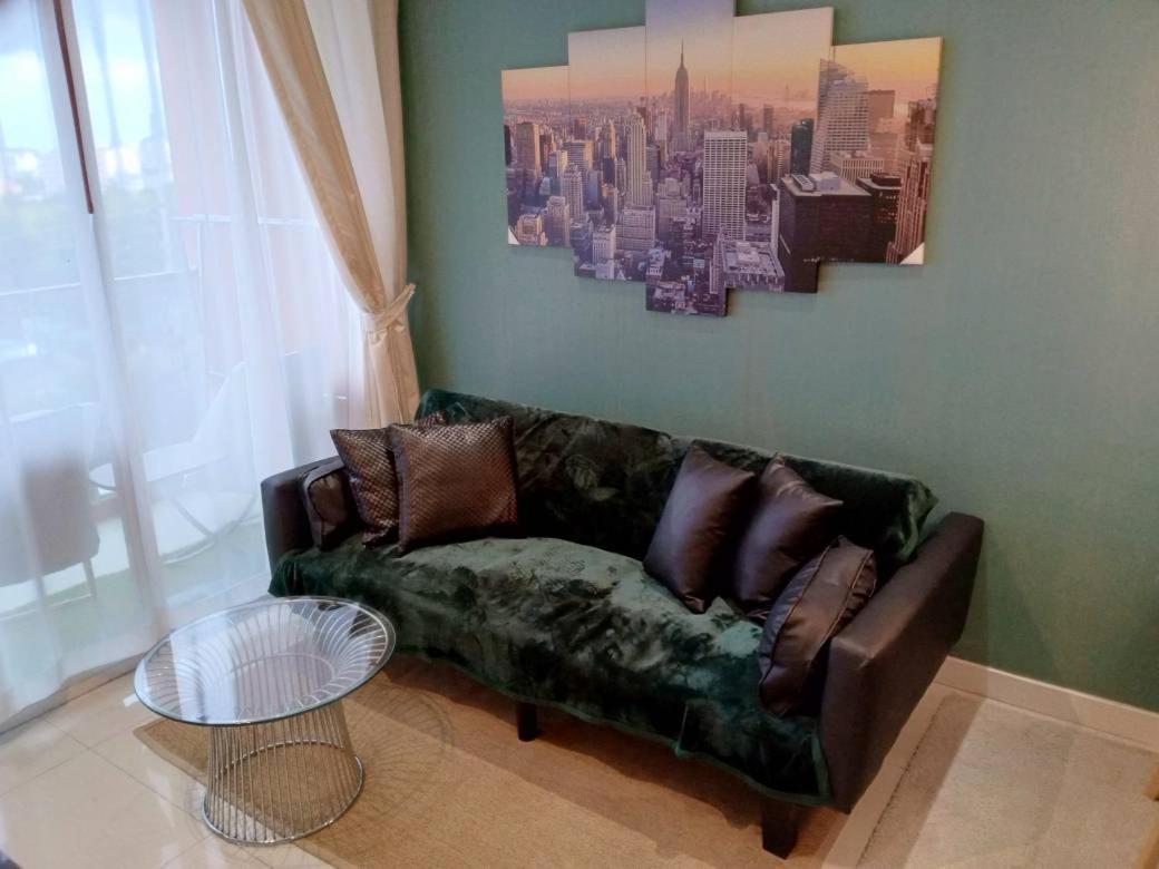 Apartment Grande Caribbean Guestroom Pattaya