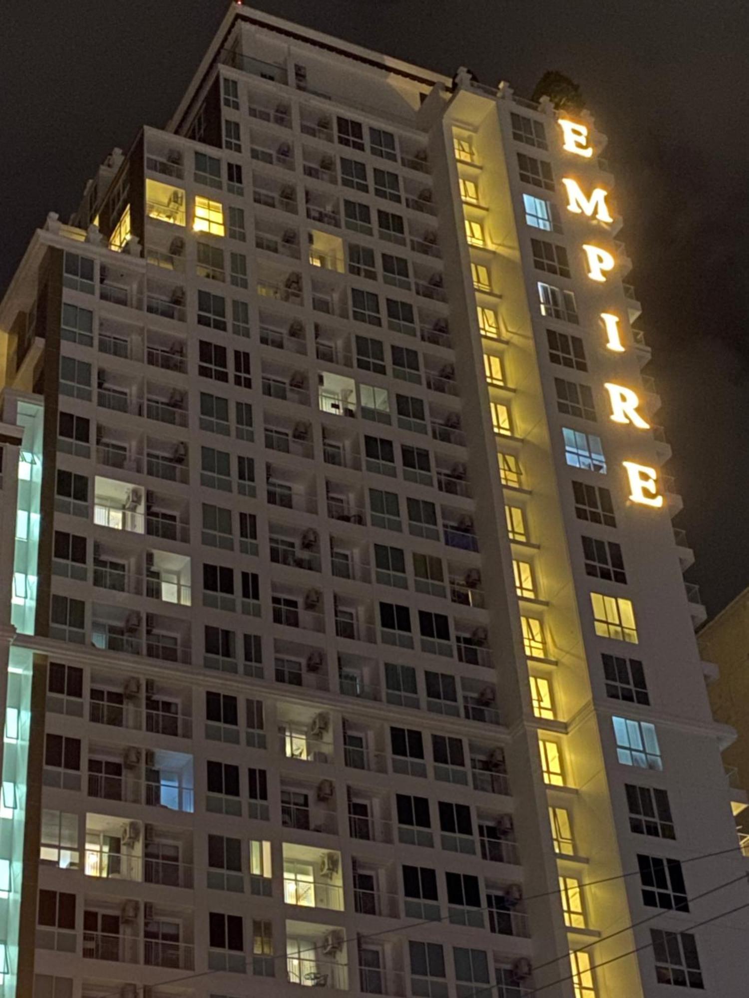 Jometian Empire Tower Apartment