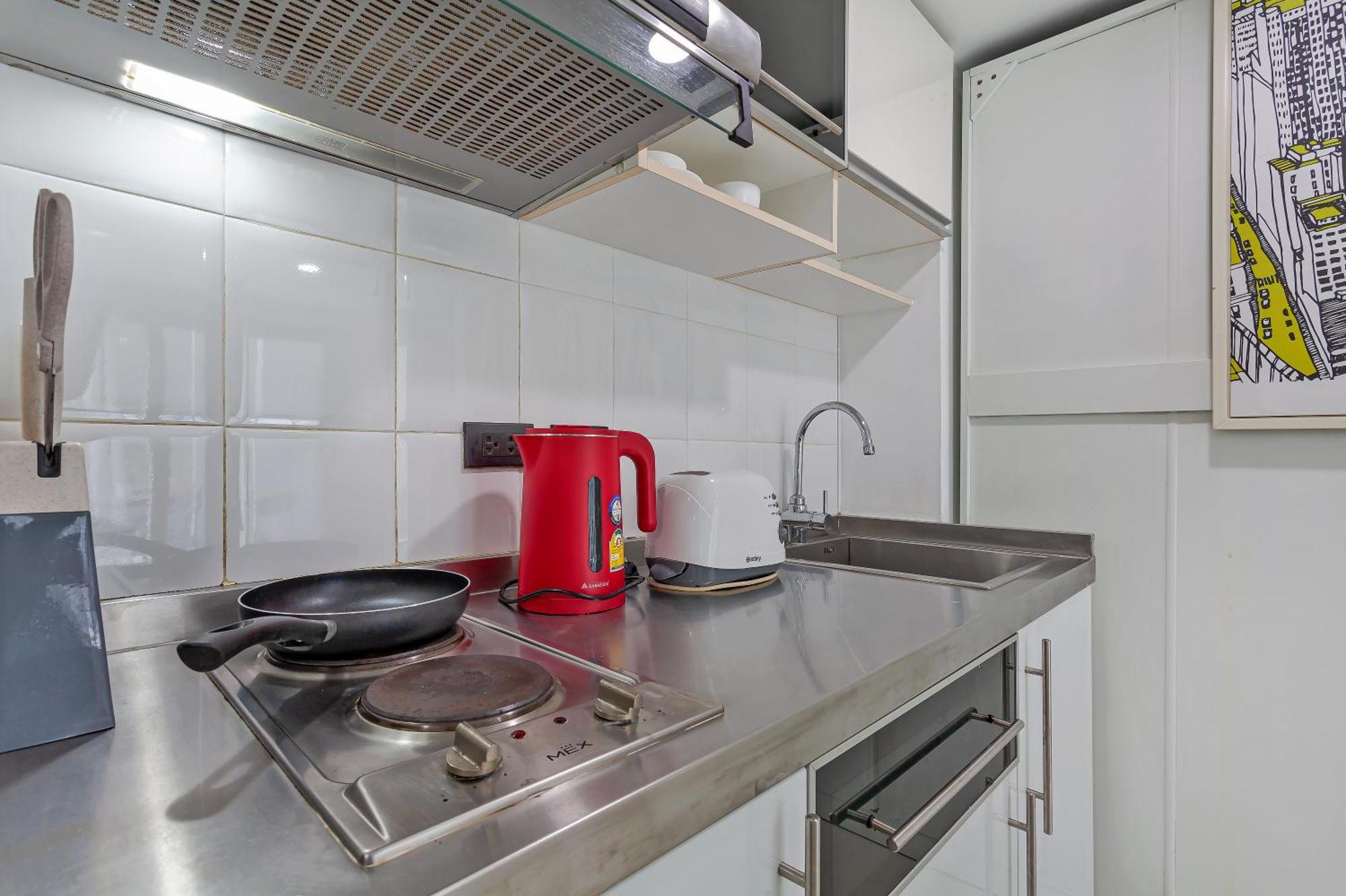 Apartment Grosvenor House - On The Phra Tamnak Hill *