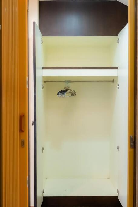 Thai 23 3br Near Hollywood