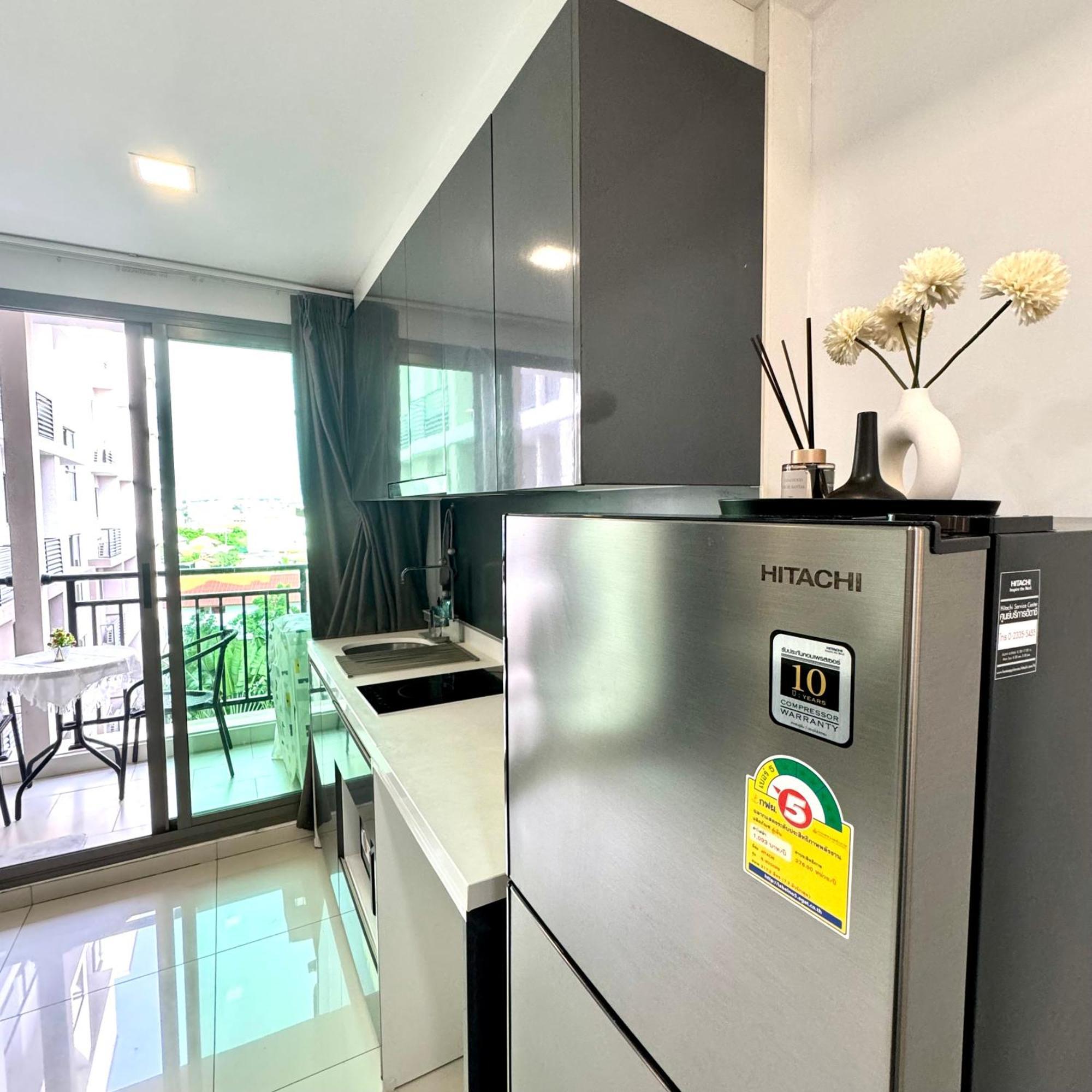 Arcadia Continental 1br Mid-high Floor Pool View Cozy Vibes Apartment Pattaya