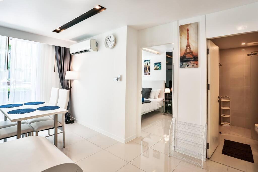 Center With 2 Bedroom Pattaya