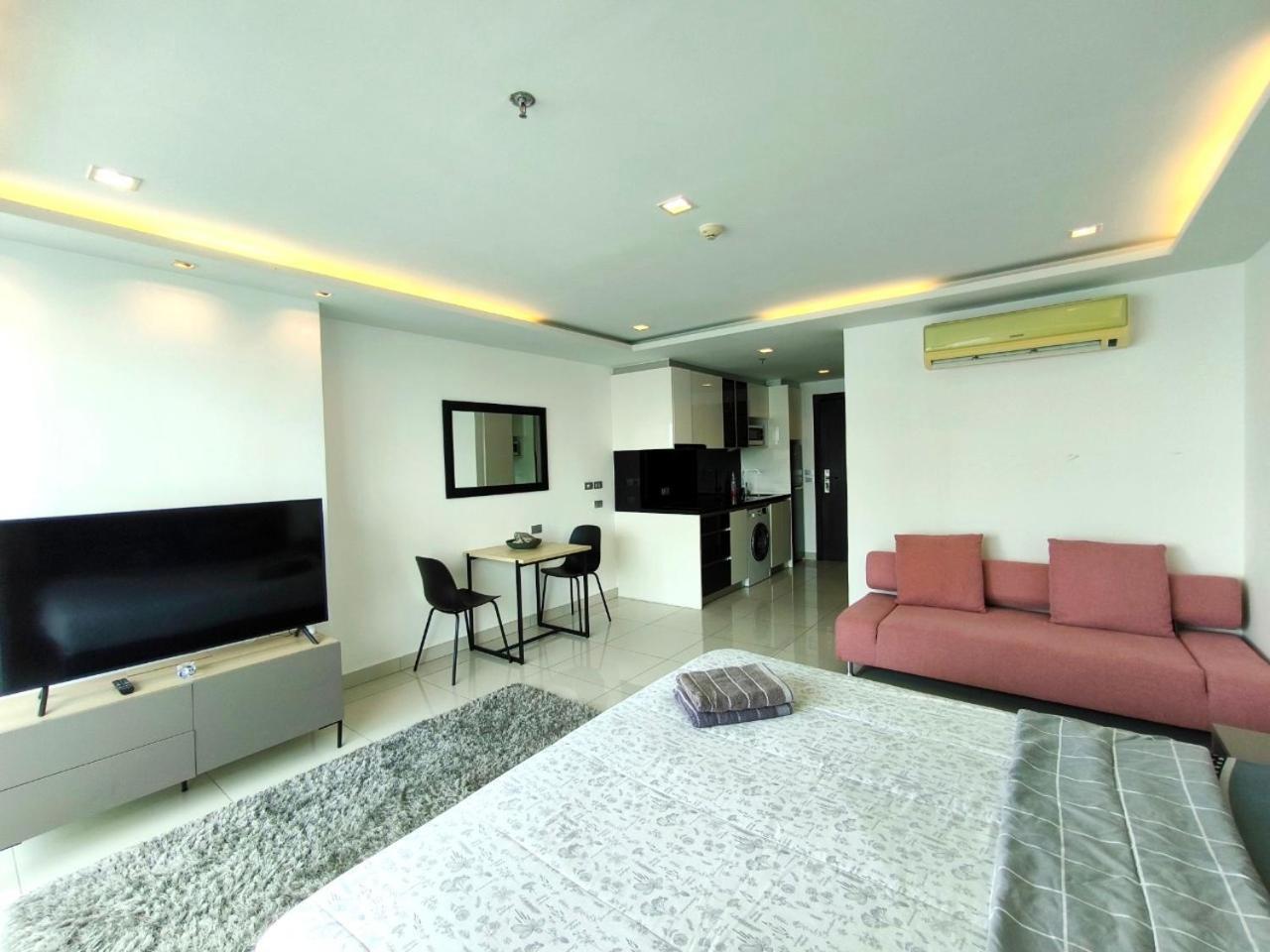 Sea View At Wong Amat Tower 3505 *