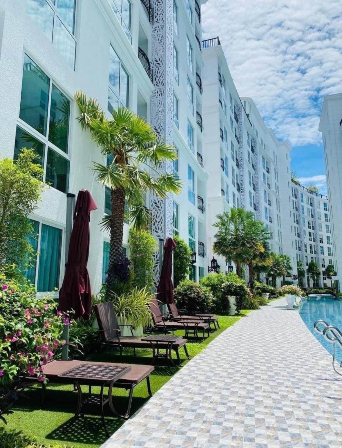 Apartment Olympus Garden Pattaya