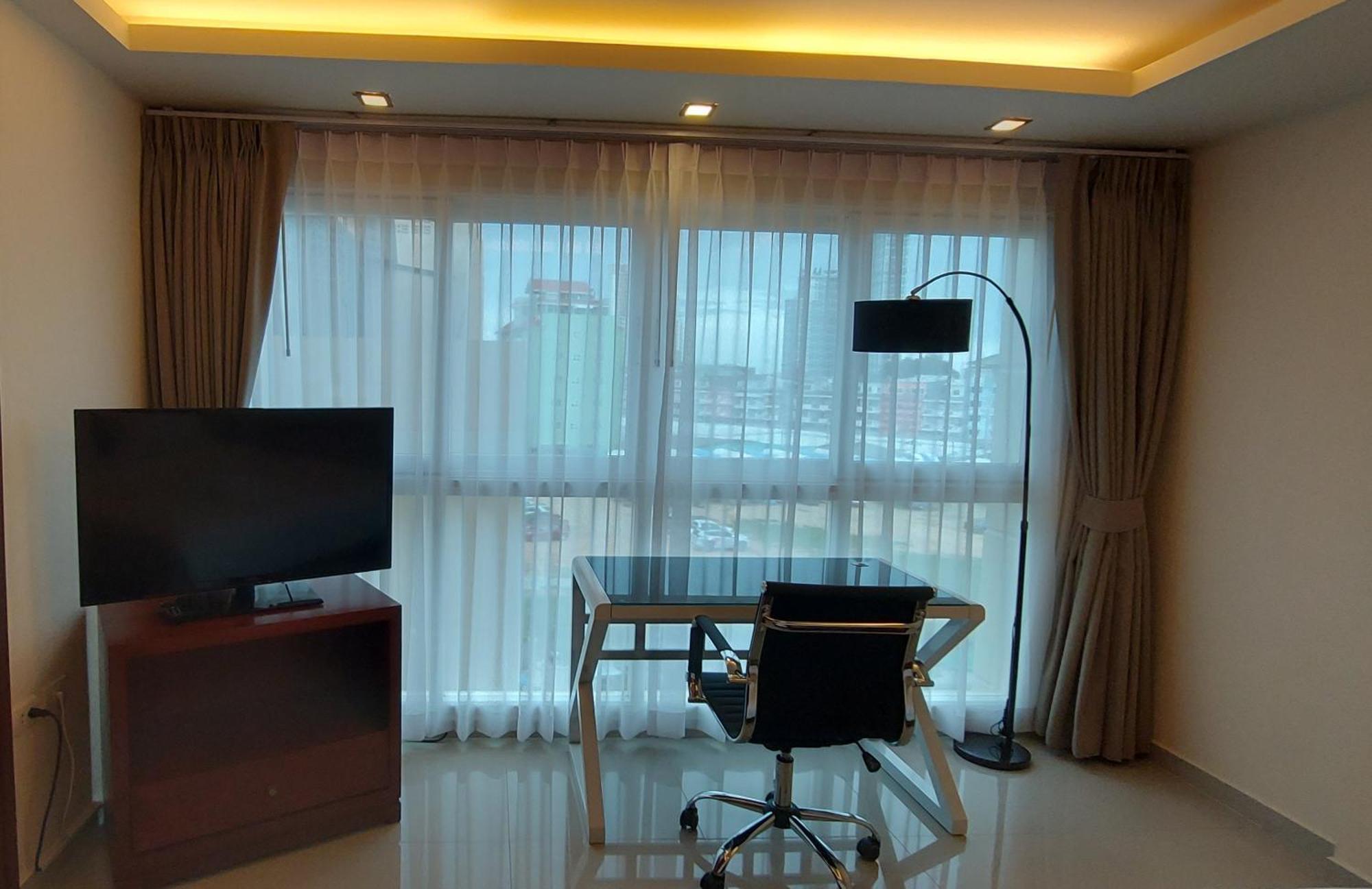 Garden - 2br Suite, 76sqm Apartment